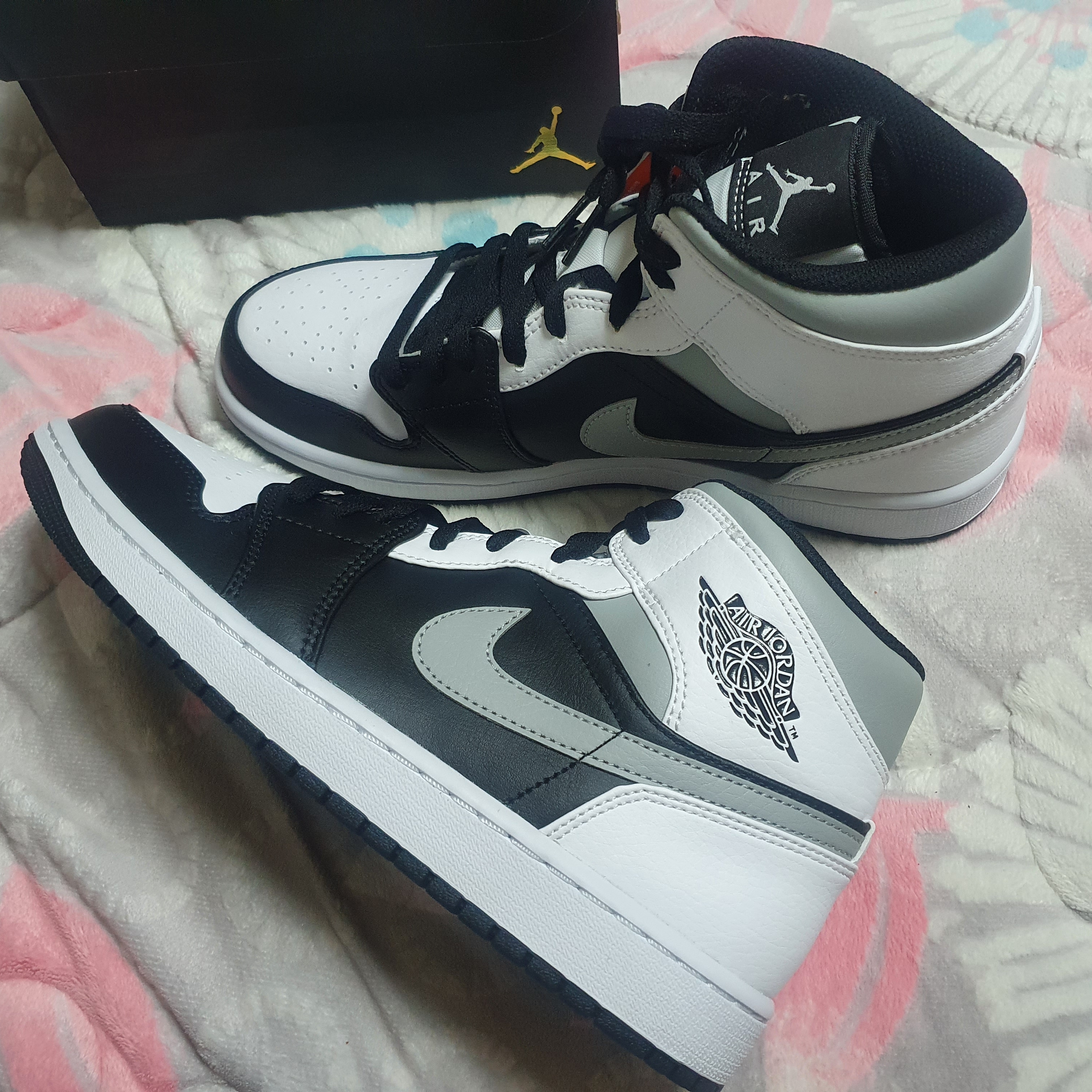 Jordan 1 Mid White Shadow 착용 스타일 - 2