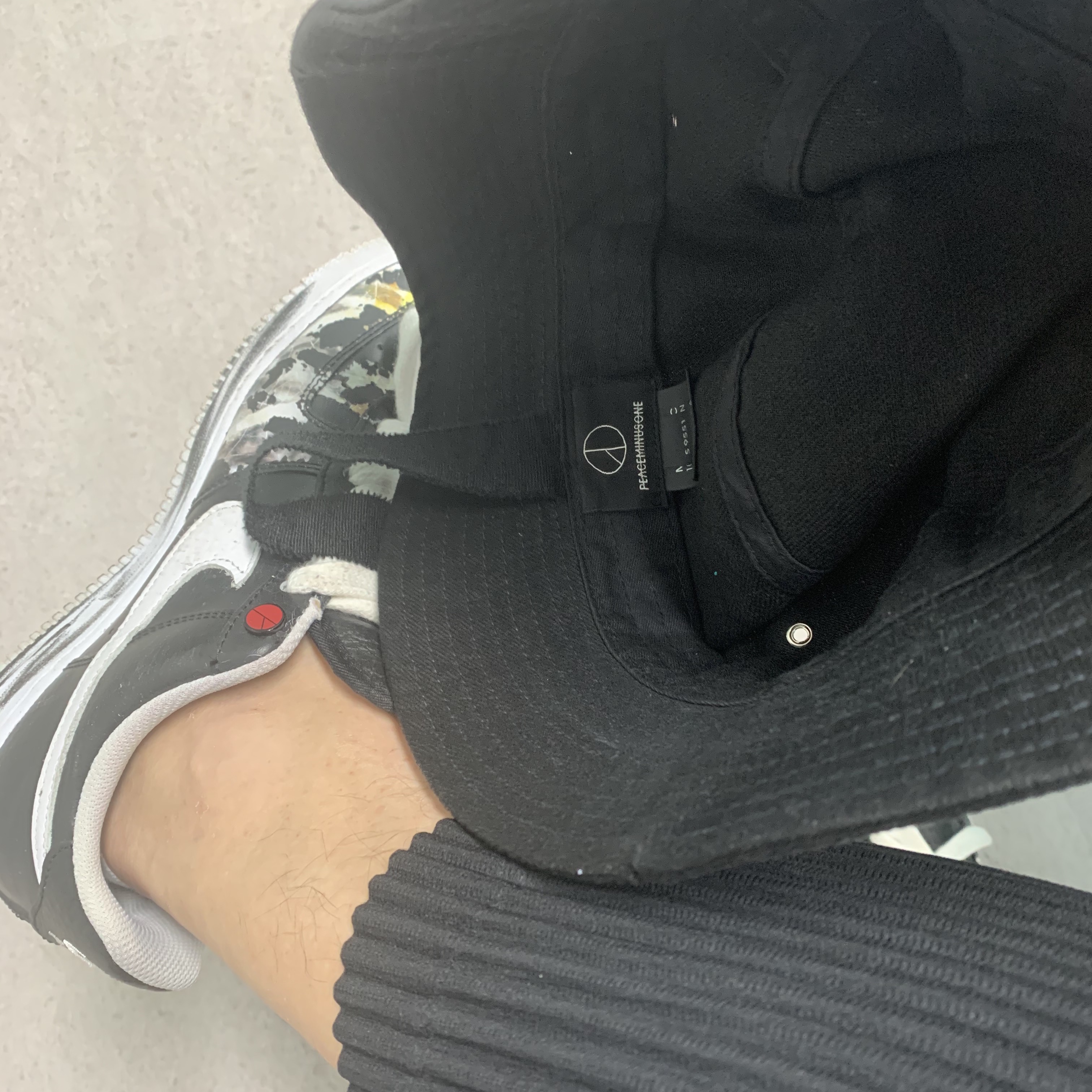 Nike x Peaceminusone Air Force 1 Low Para-Noise 착용 스타일