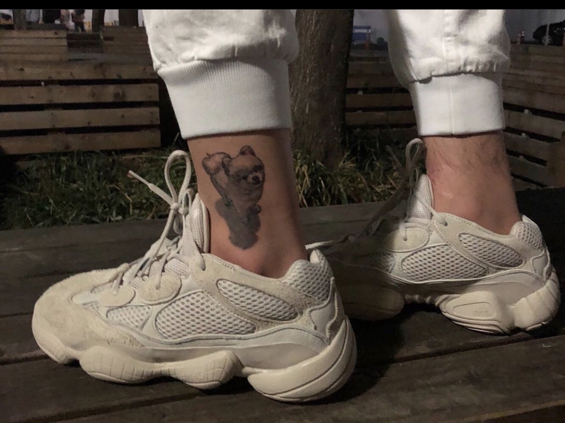 Adidas Yeezy 500 Blush 2018 착용 스타일 - 1