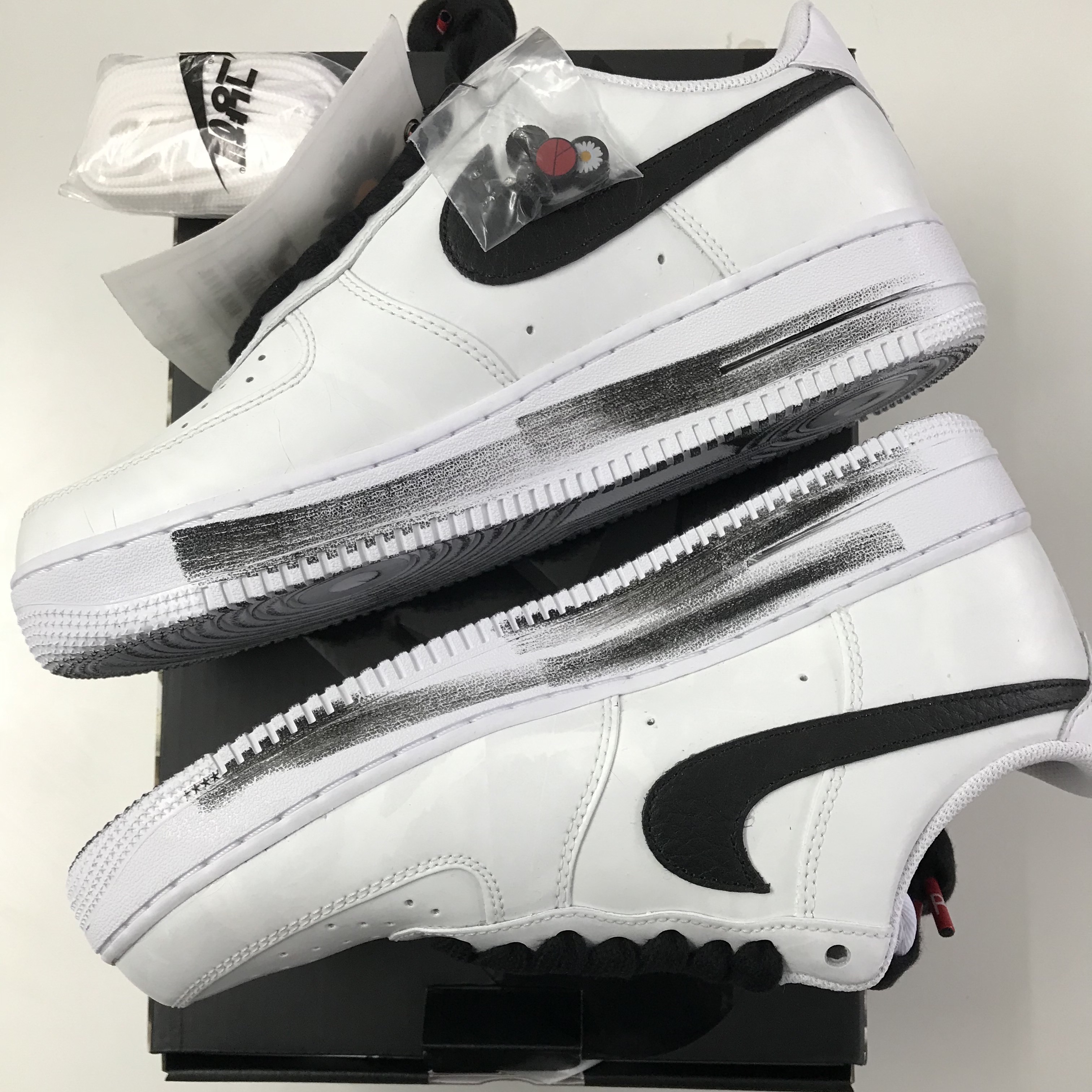 Nike x Peaceminusone Air Force 1 Low Para-Noise 2.0 착용 스타일