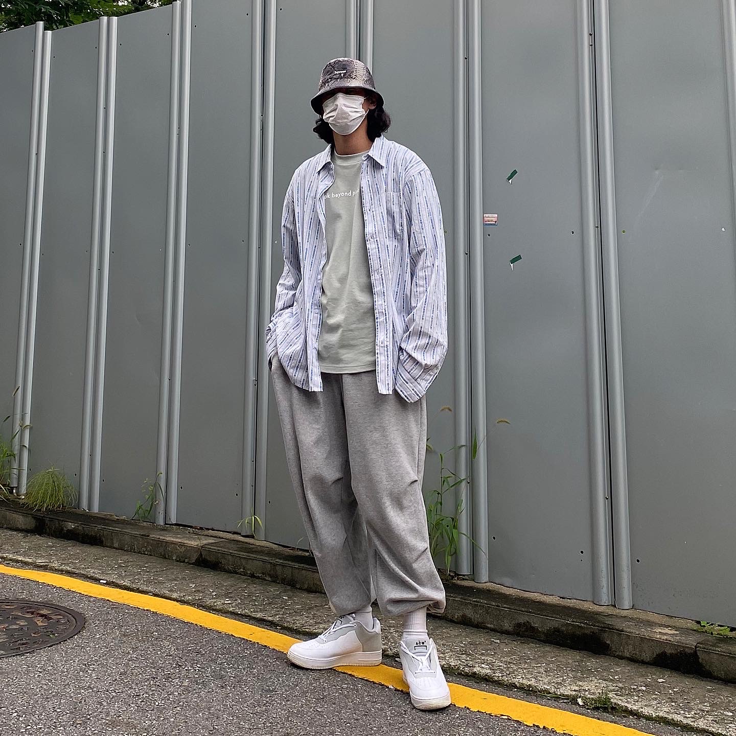 Nike x A-Cold-Wall Air Force 1 Low White, Supreme x The North Face Snakeskin Packable Reversible Crusher Black - 18SS 착용 스타일 - 1