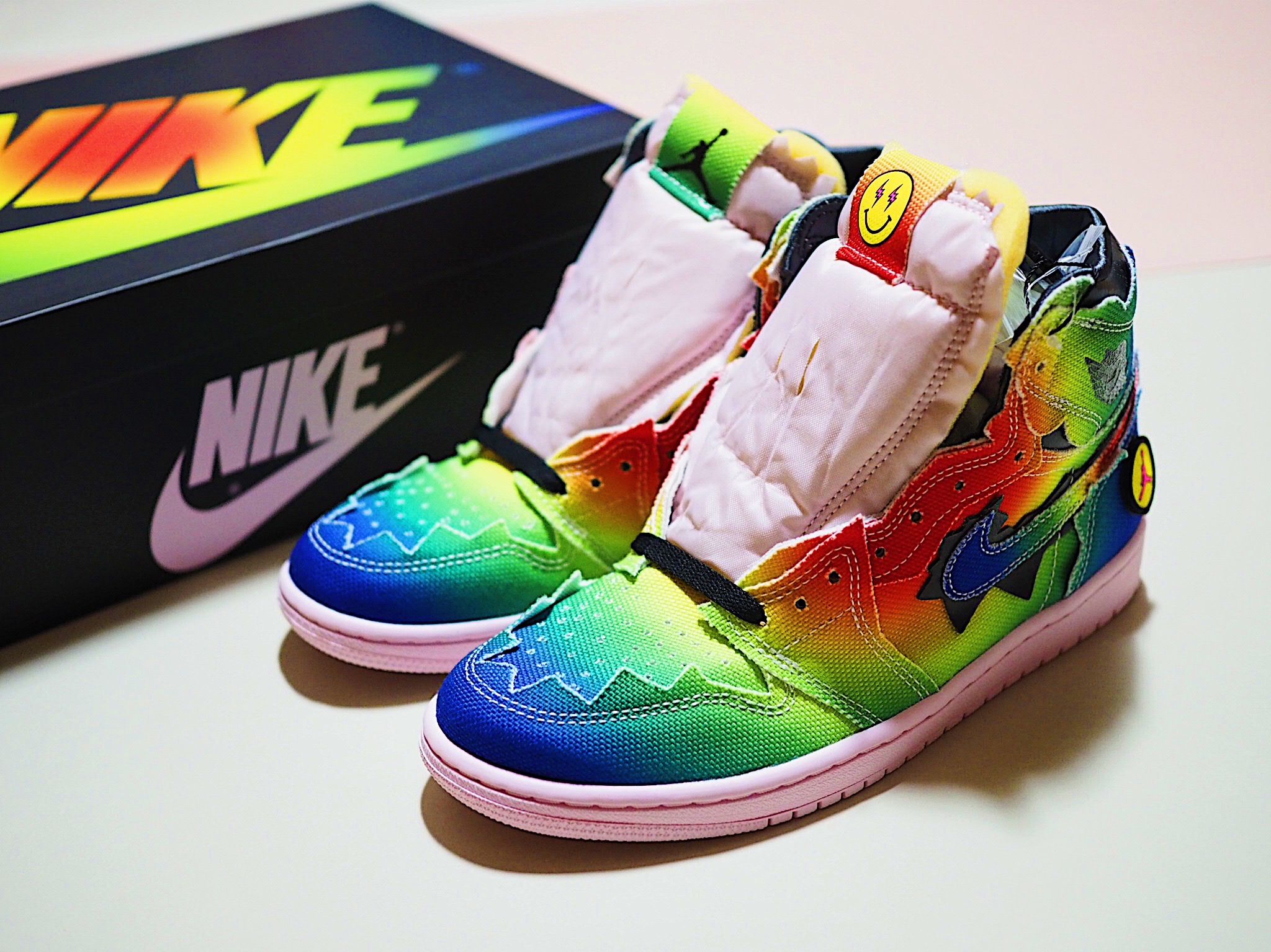 Jordan 1 x J Balvin Retro High OG 착용 스타일 - 1