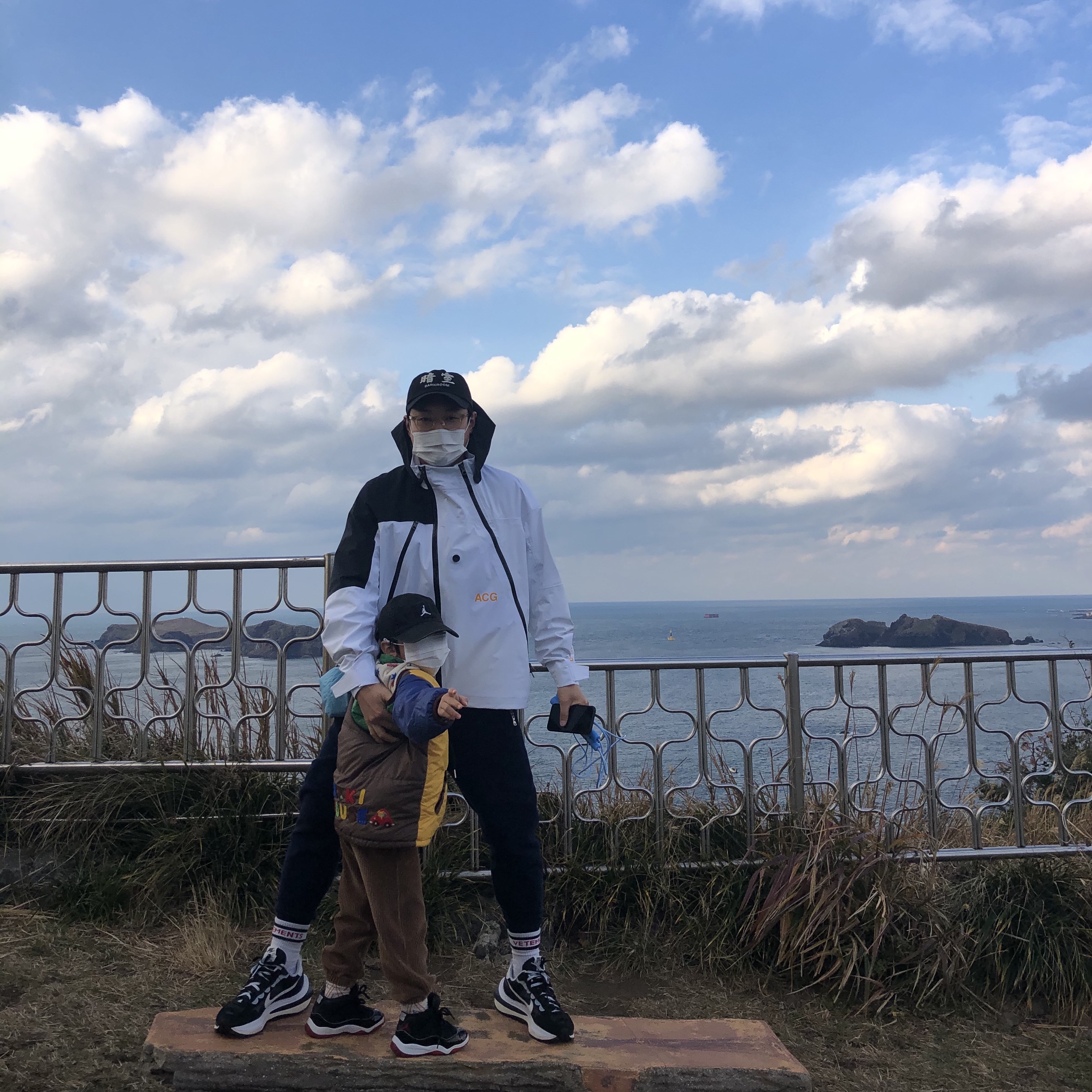 Nike x Sacai VaporWaffle Black White, (PS) Jordan 11 Retro Bred 2019 착용 스타일