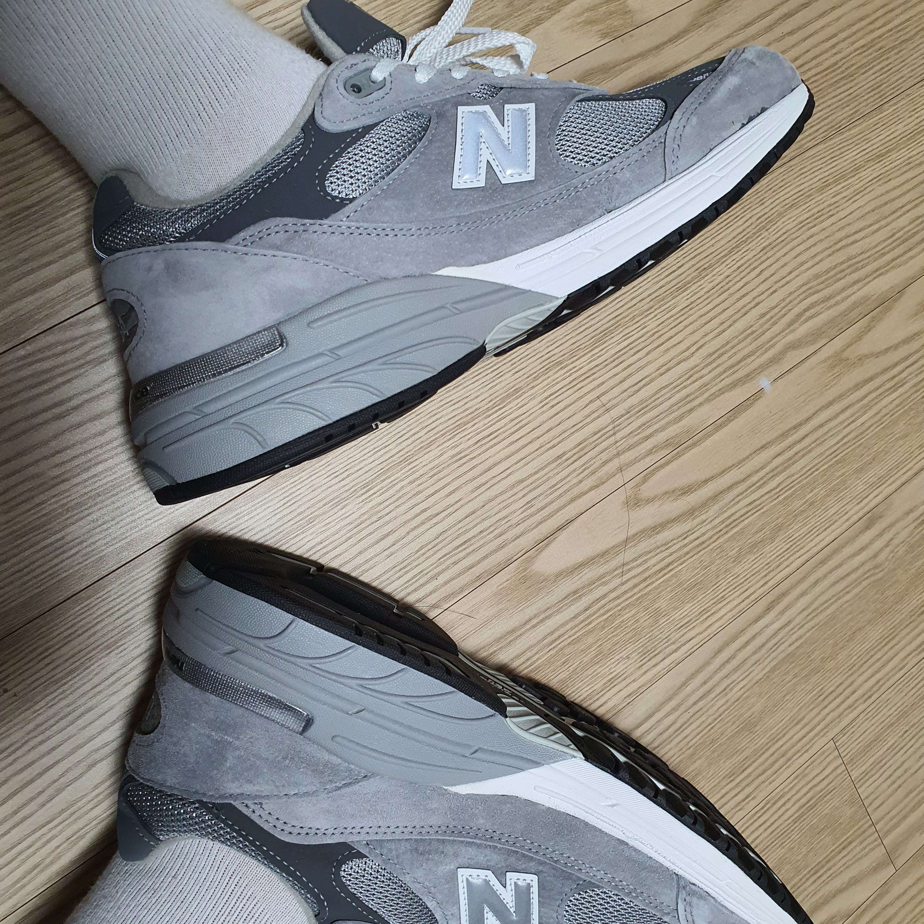 New Balance 993 Made in USA Grey - D Standard 착용 스타일 - 1