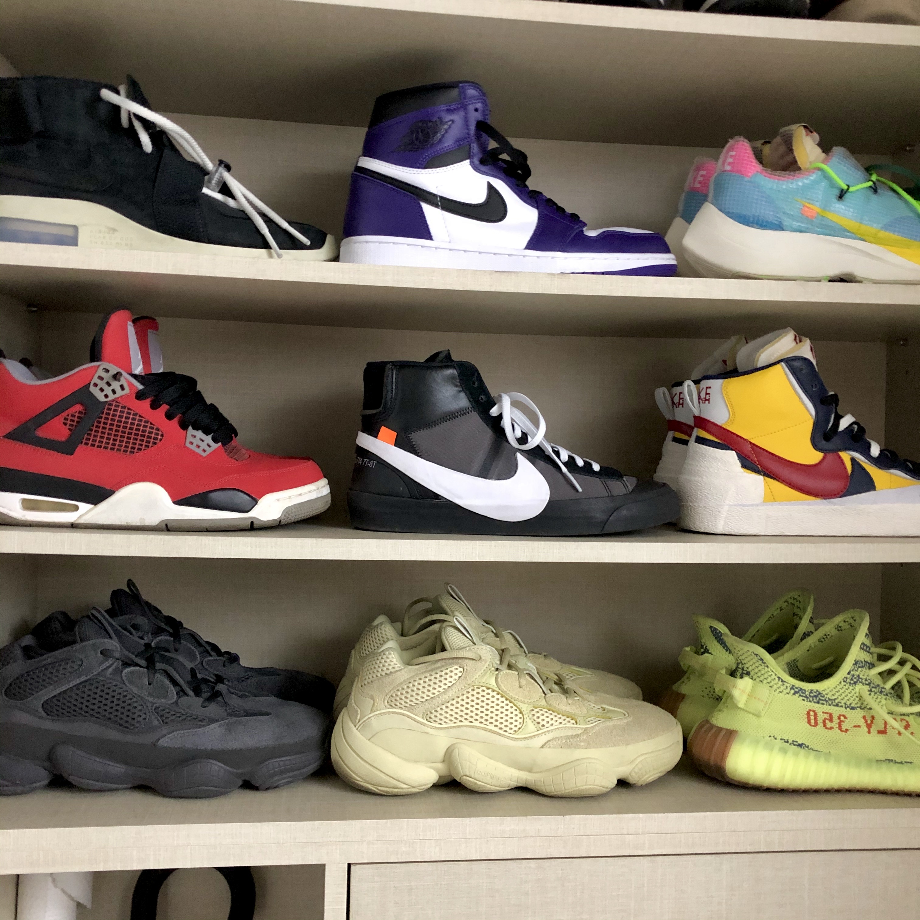 Adidas Yeezy 500 Utility Black 2018/2020, Adidas Yeezy 500 Super Moon Yellow 착용 스타일