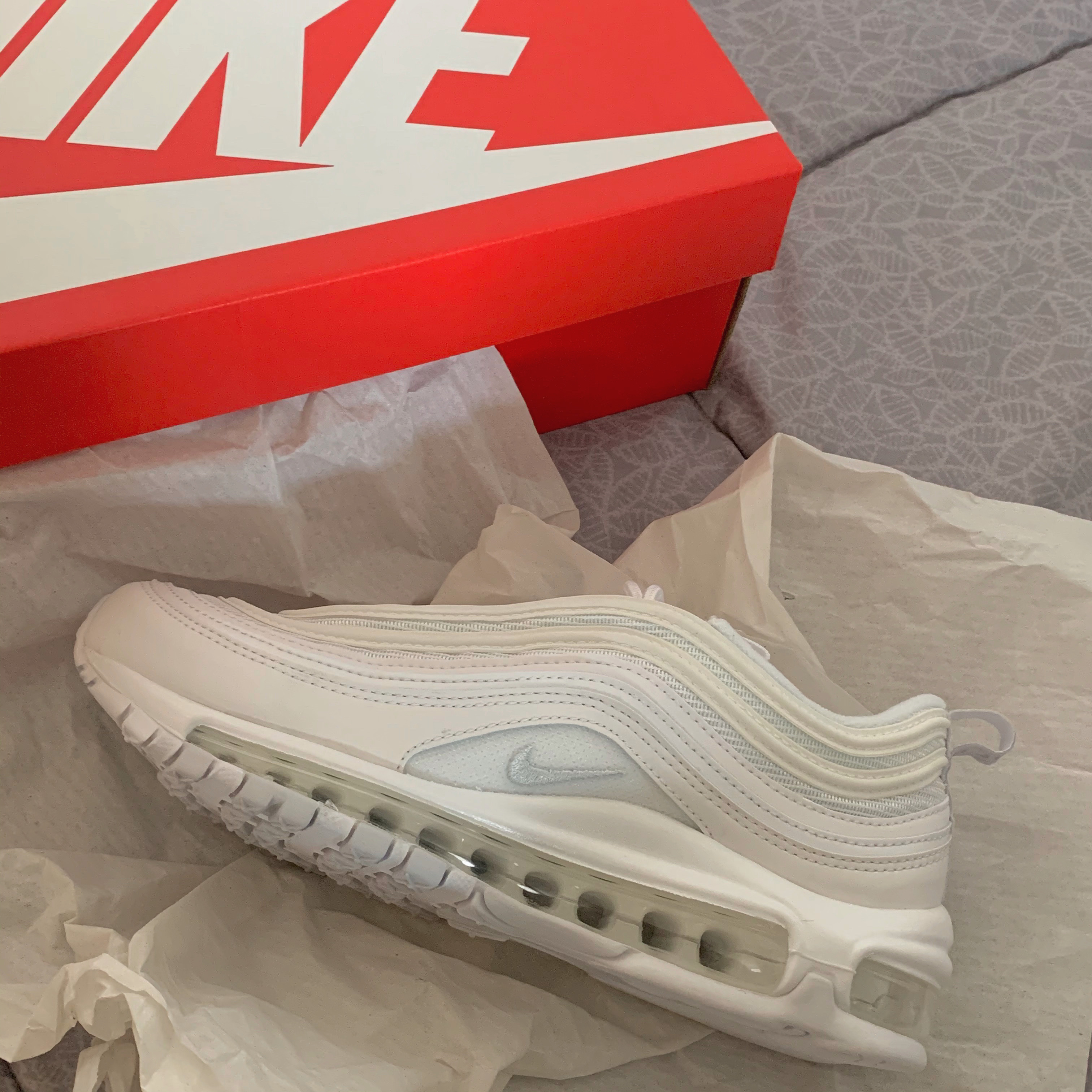 (W) Nike Air Max 97 White Pure Platinum 착용 스타일