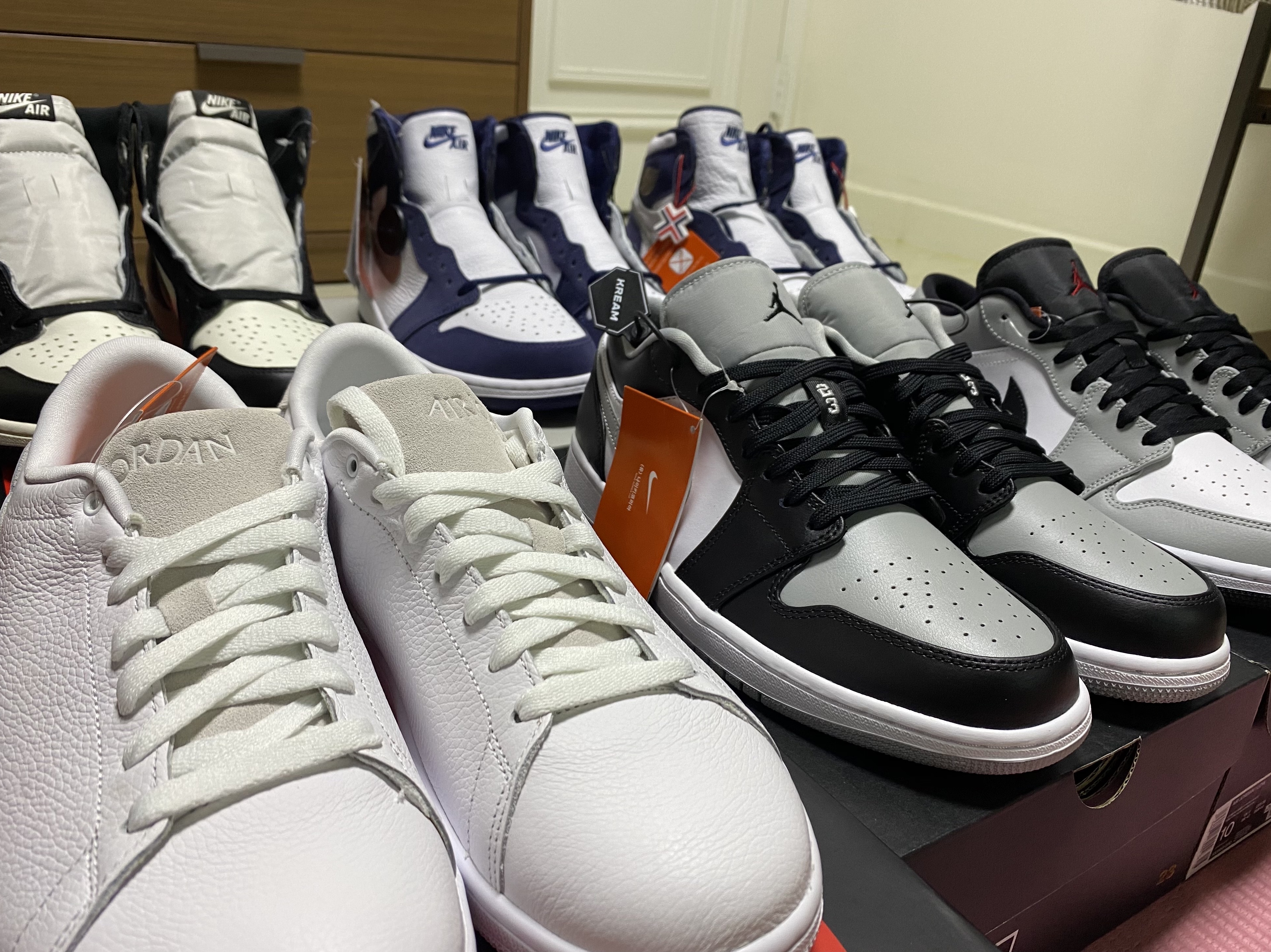 Jordan 1 Low Light Smoke Grey, Jordan 1 Low Black Light Smoke Grey 착용 스타일