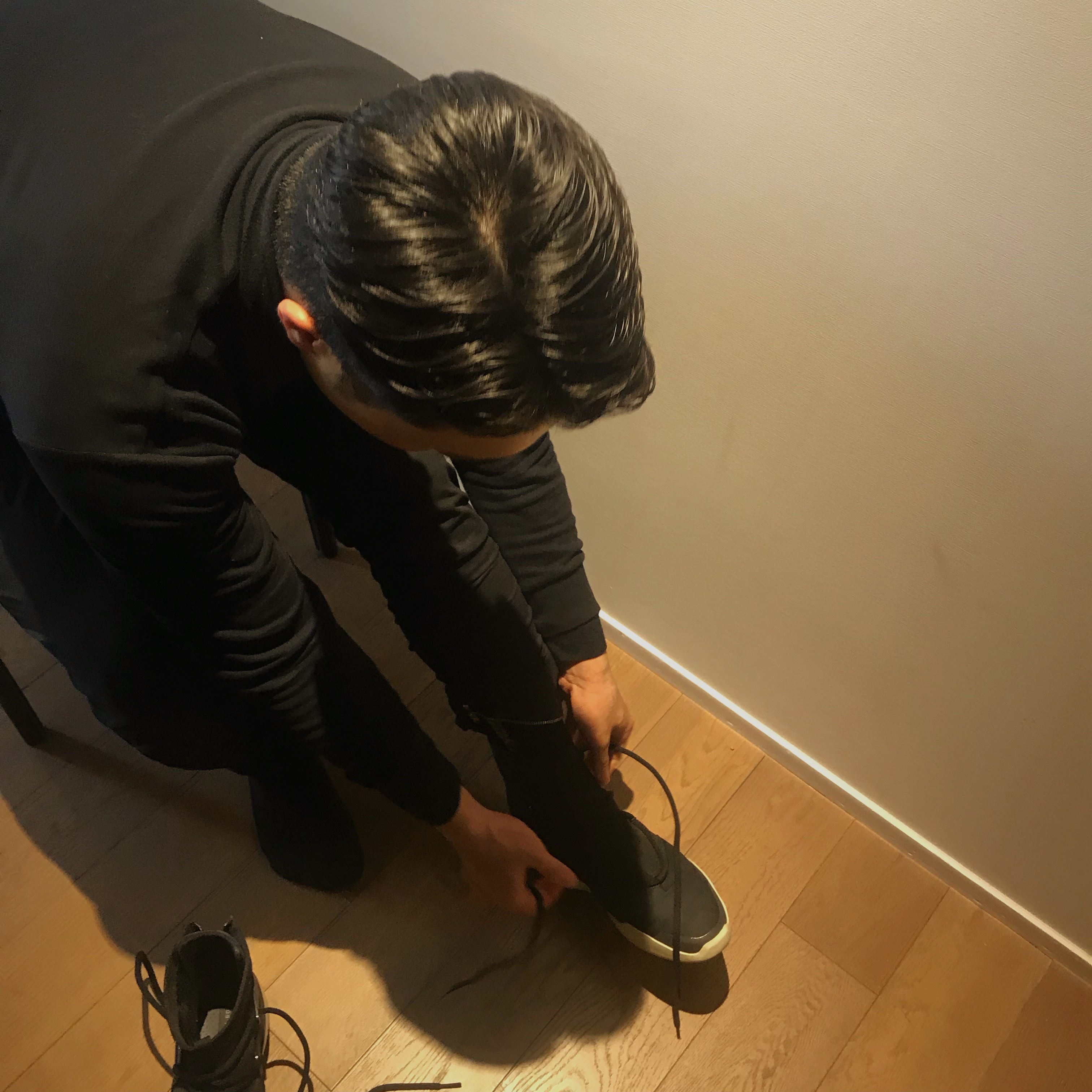 NIke x Fear of God Air Fear of God 1 Black 착용 스타일 - 1