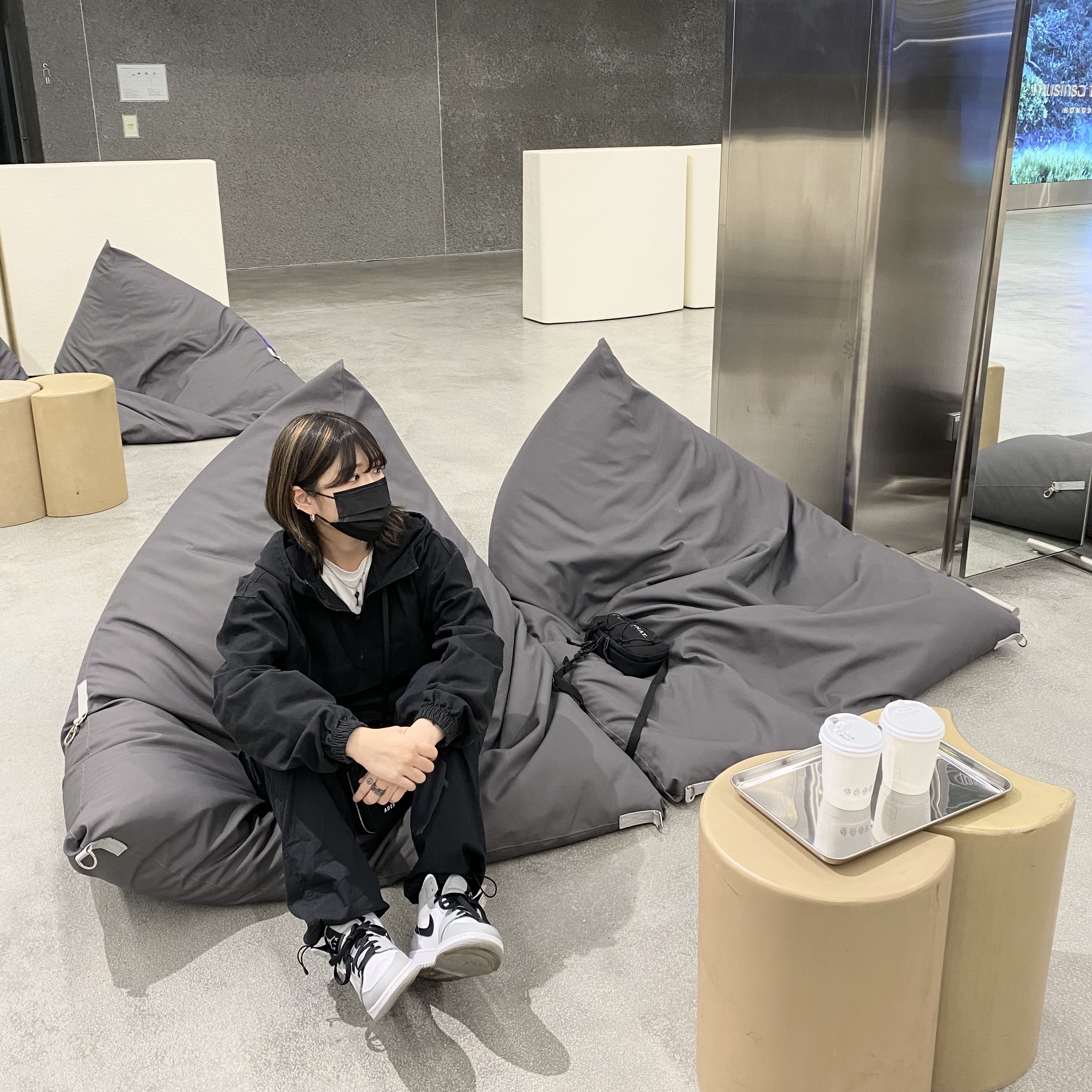 (GS) Jordan 1 Mid Light Smoke Grey 착용 스타일