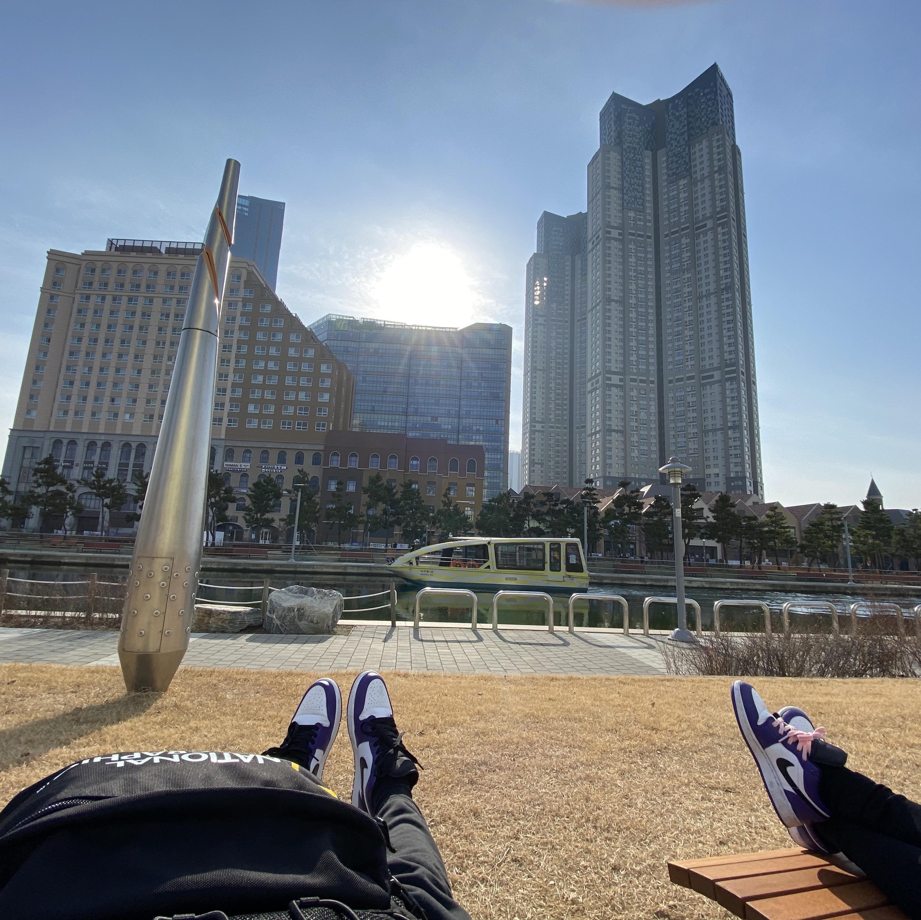 Jordan 1 Low Court Purple 2020, (GS) Jordan 1 Low Court Purple 2020 착용 스타일