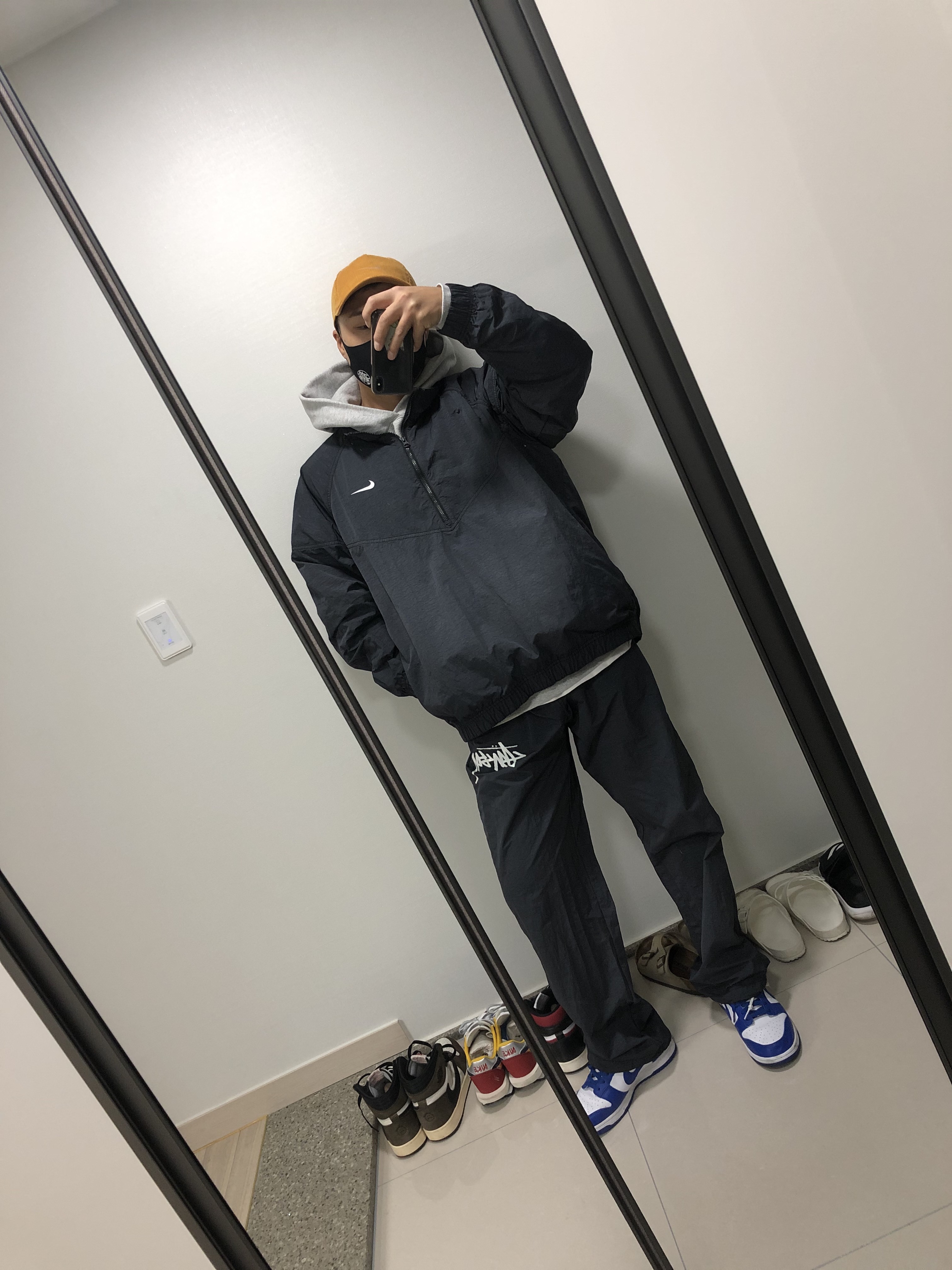 Nike Dunk Low SP Kentucky 2020, Nike x Stussy Beach Pants Off Noir 착용 스타일