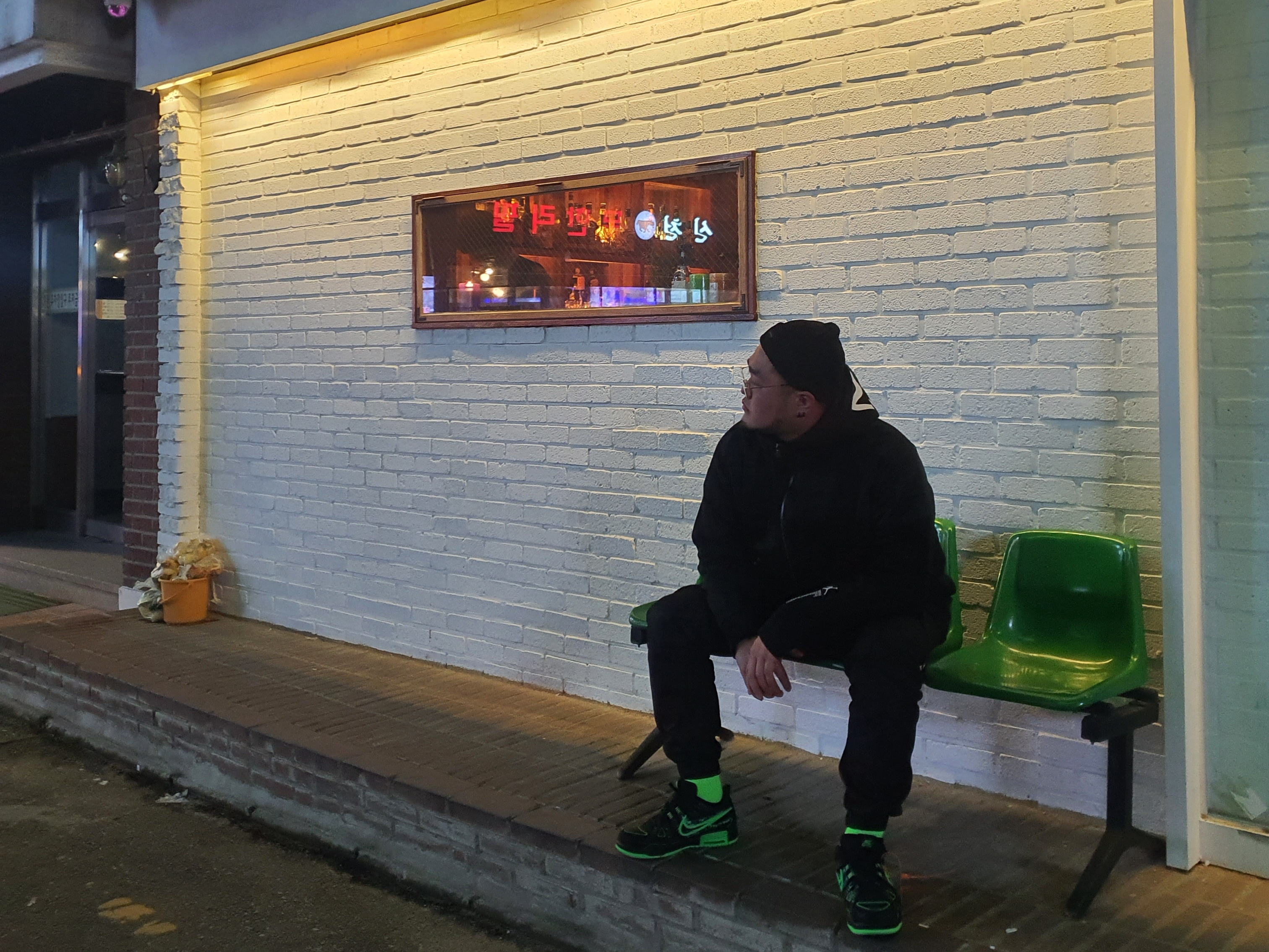 Nike x Off-White Air Rubber Dunk Green Strike 착용 스타일