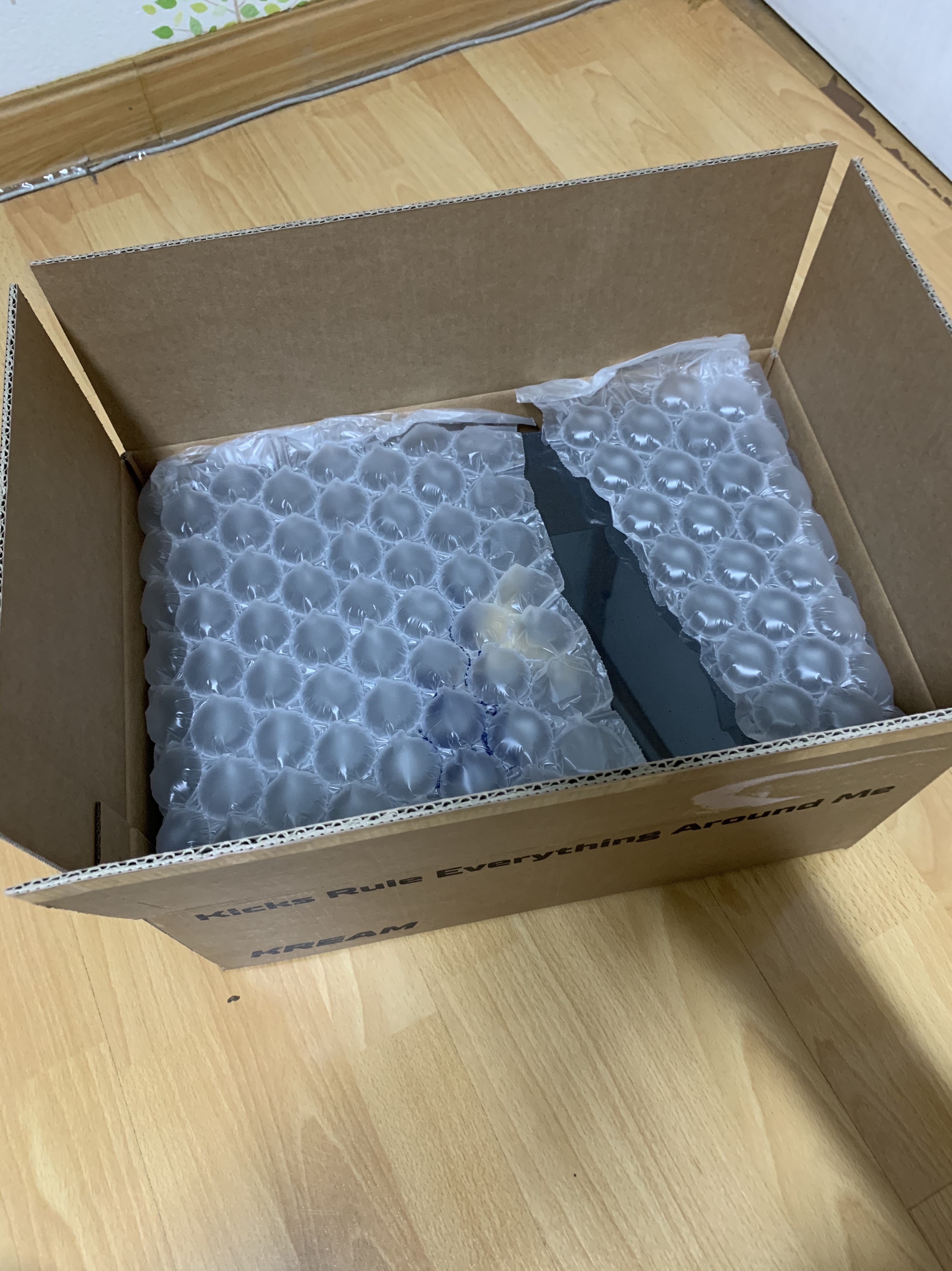 Jordan 1 Mid Light Smoke Grey 착용 스타일 - 1