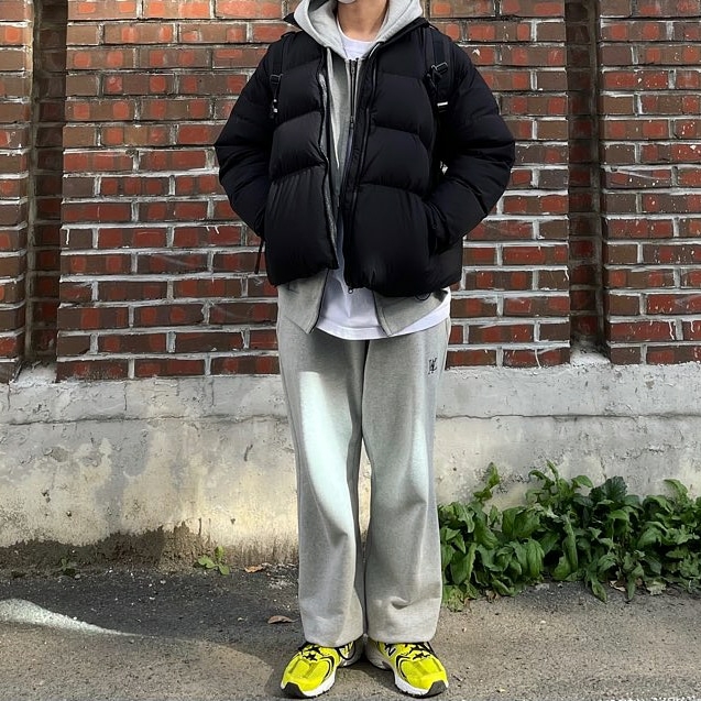 New Balance 530 Yellow 착용 스타일