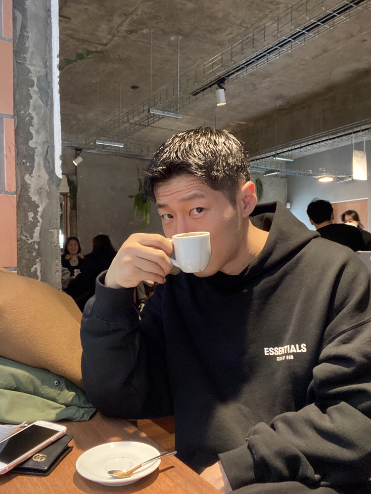 KREAM 프로필 이미지