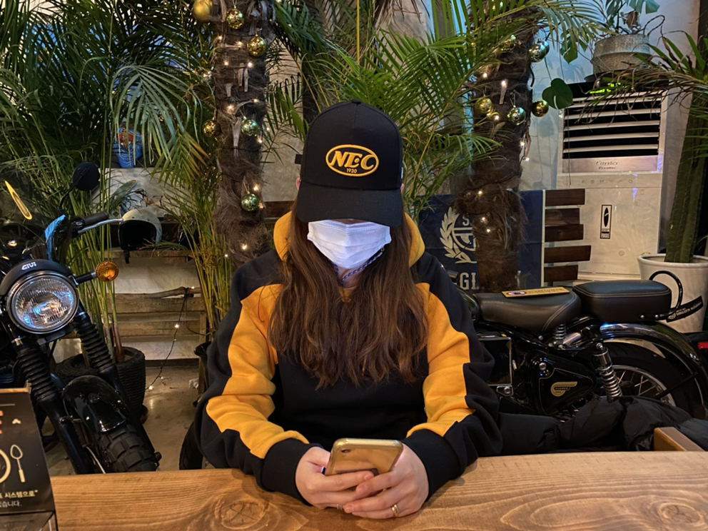 KREAM 프로필 이미지