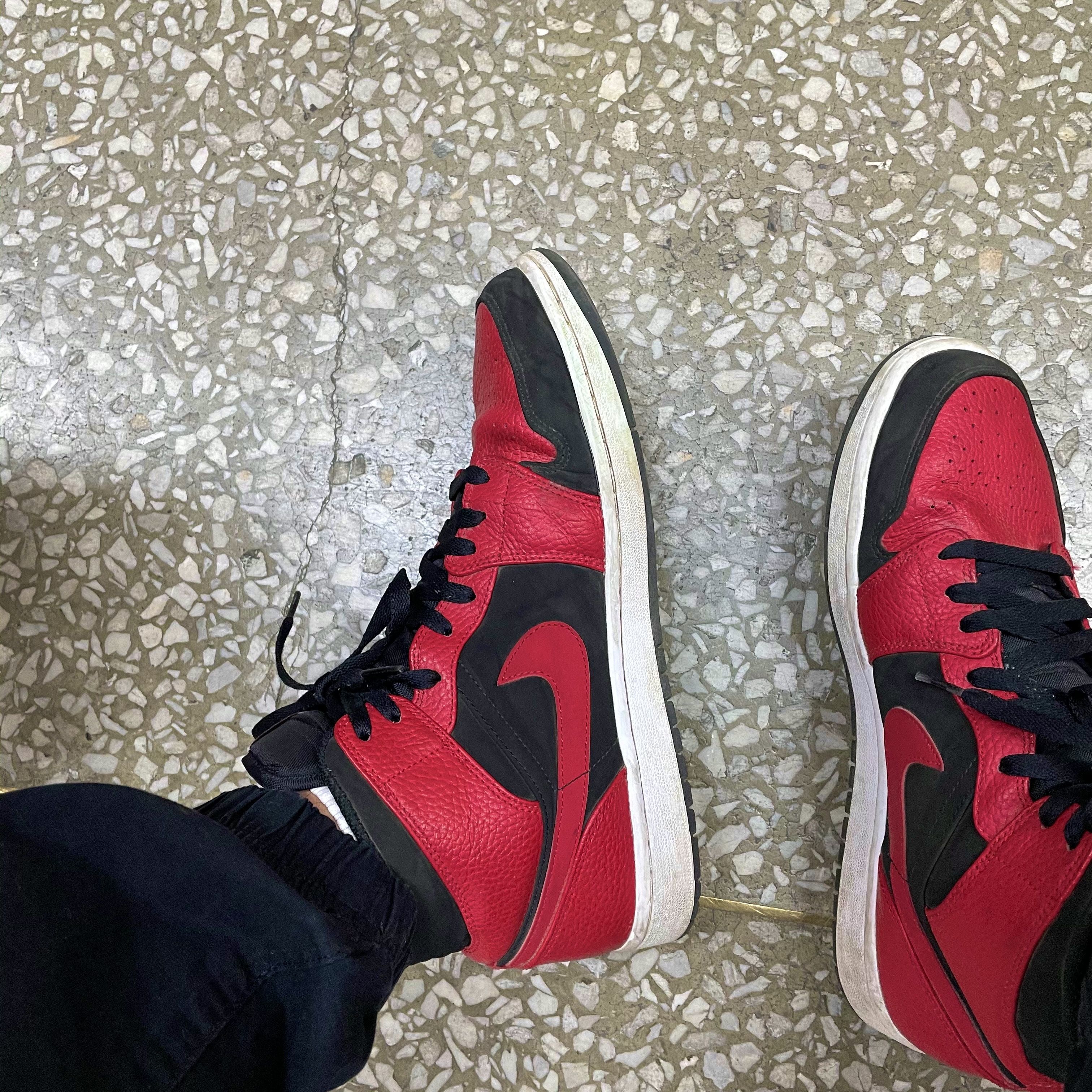 Jordan 1 Mid Bred Banned 2020 착용 스타일