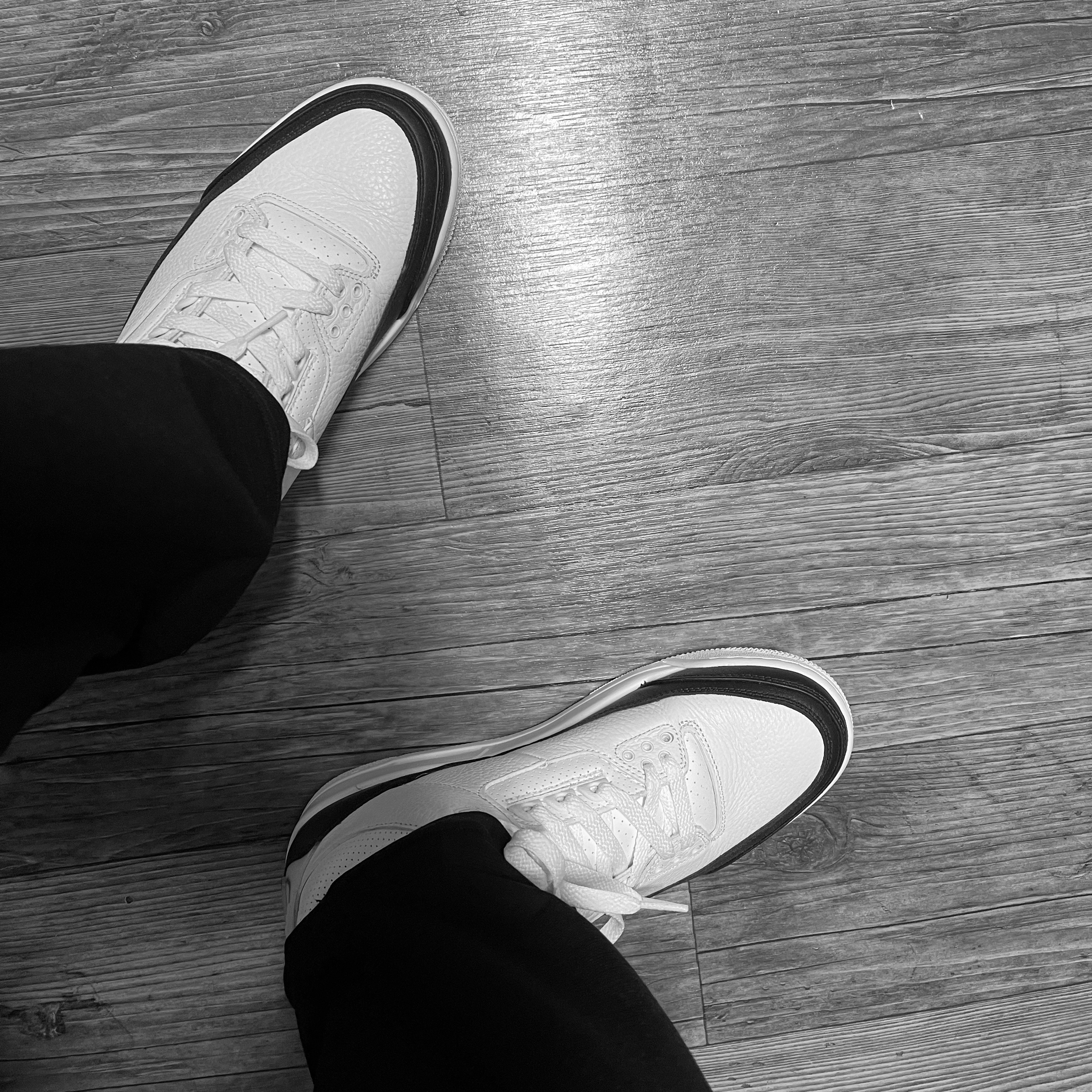 Jordan 3 x Fragment Retro SP White Black 착용 스타일 - 3