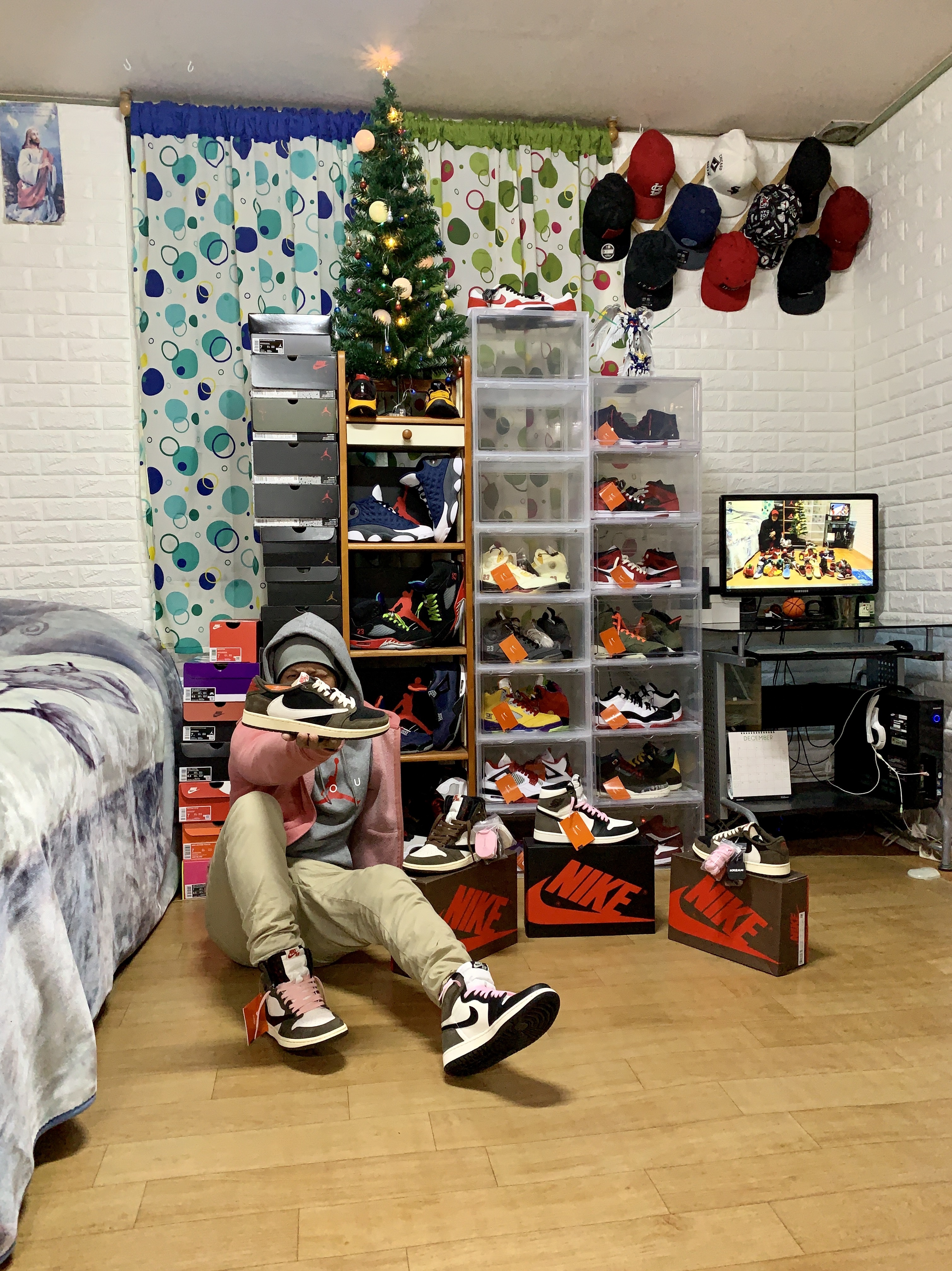Jordan 1 x Travis Scott Retro High OG SP Mocha, Jordan 1 x Travis Scott Retro Low OG SP Mocha 착용 스타일 - 2