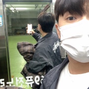 KREAM 프로필 이미지
