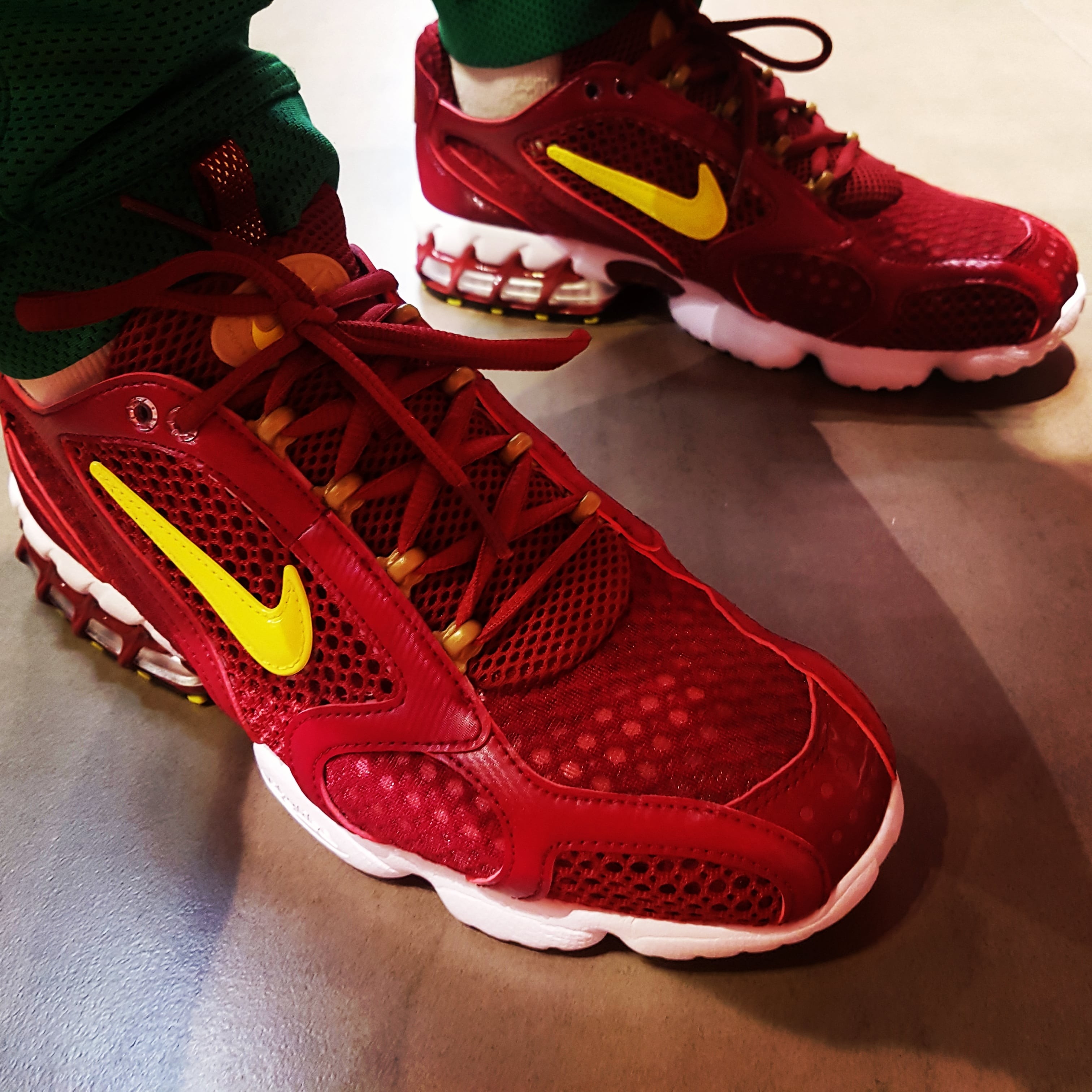 Nike Air Zoom Spiridon Cage 2 Team Red 착용 스타일