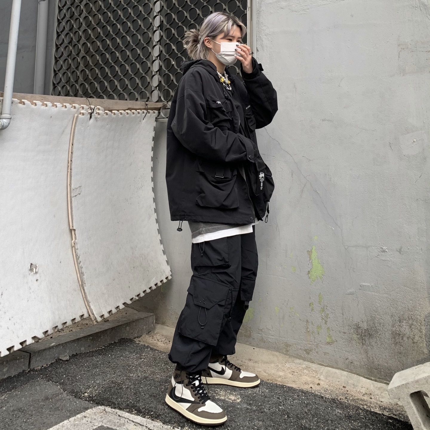 Jordan 1 x Travis Scott Retro High OG SP Mocha 착용 스타일