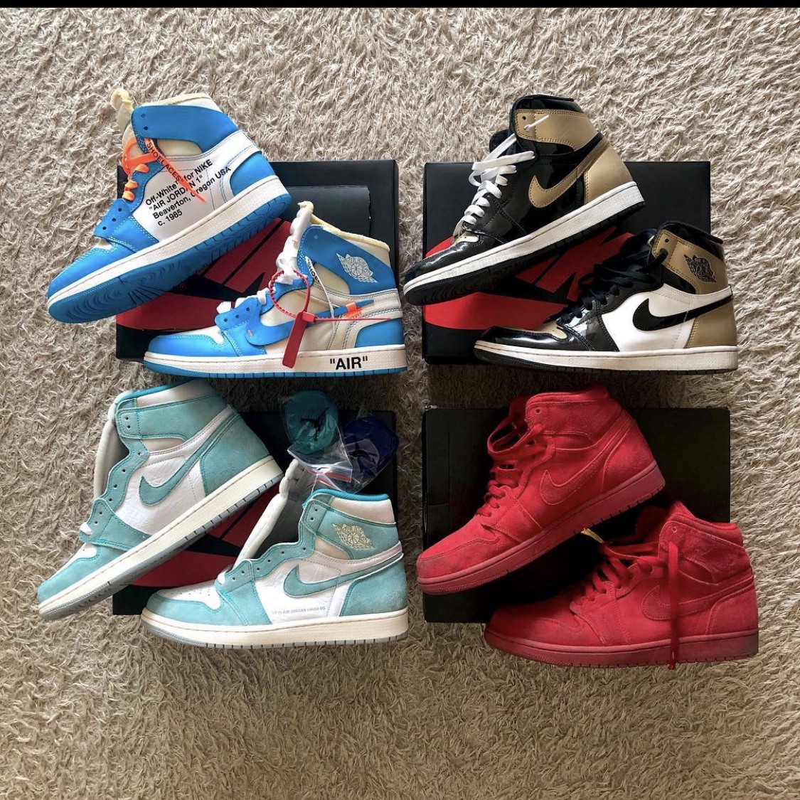 Jordan 1 x Off-White Retro High University Blue, Jordan 1 Retro High NRG Patent Gold Toe 착용 스타일