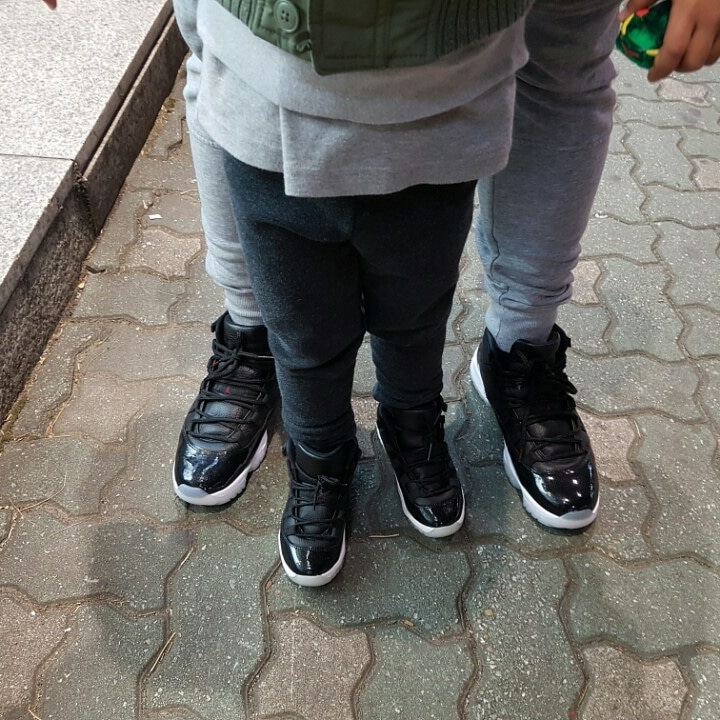 Jordan 11 Retro 72-10 착용 스타일