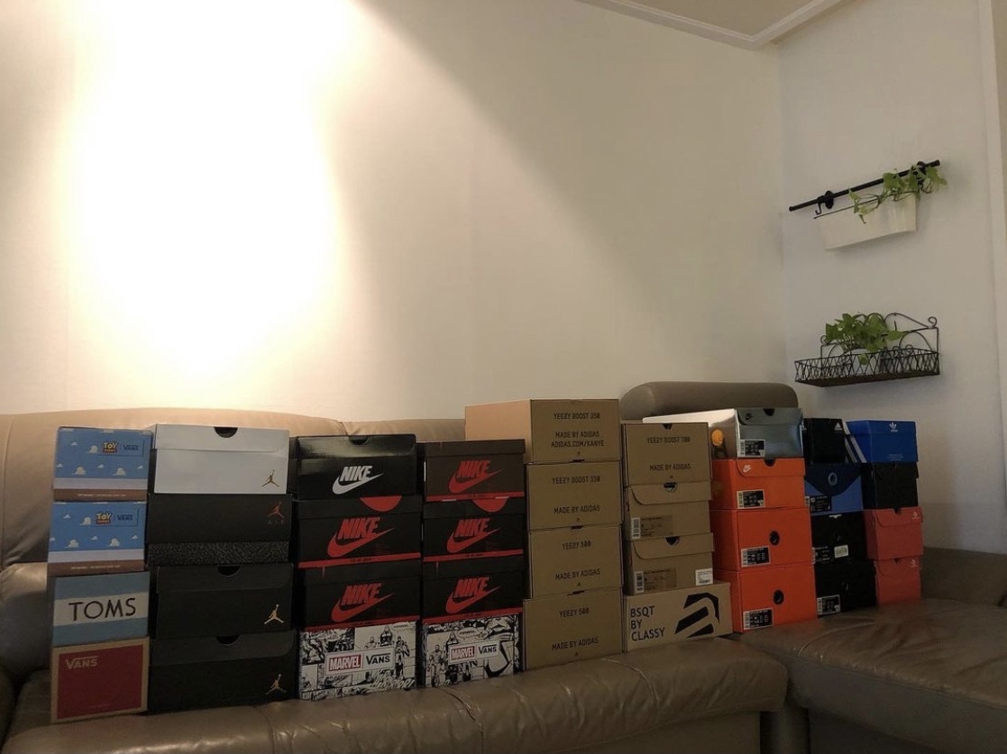 (W) Jordan 1 Retro High OG Mushroom, Nike x Peaceminusone Air Force 1 Low Para-Noise 착용 스타일 - 5