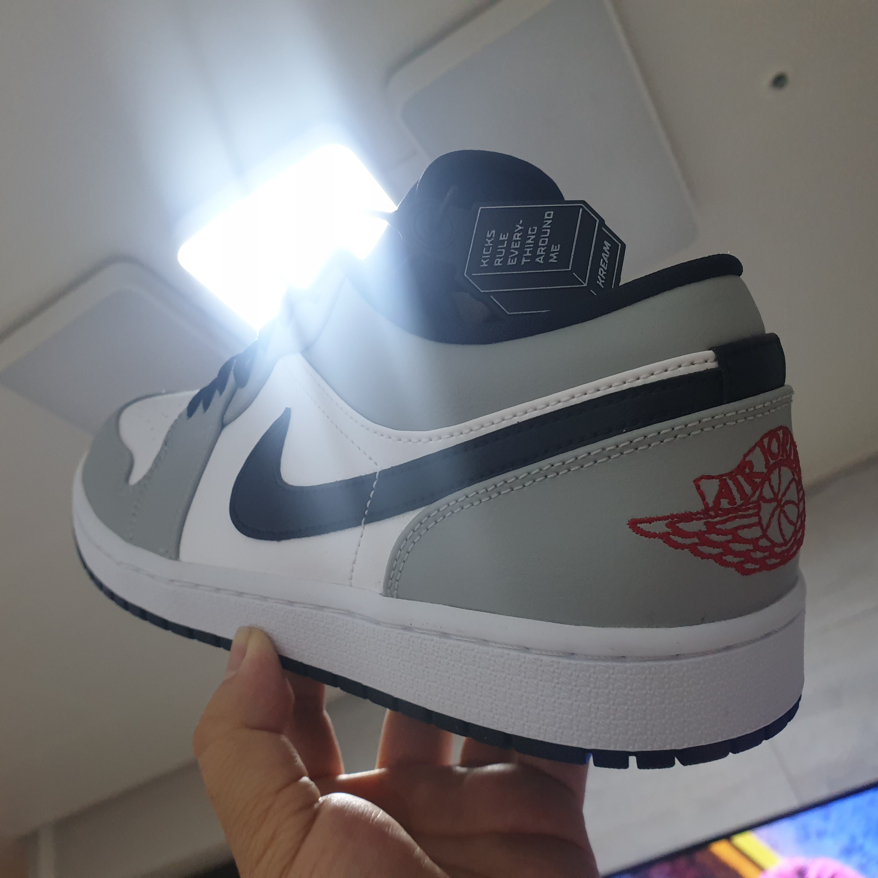 Jordan 1 Low Light Smoke Grey 착용 스타일