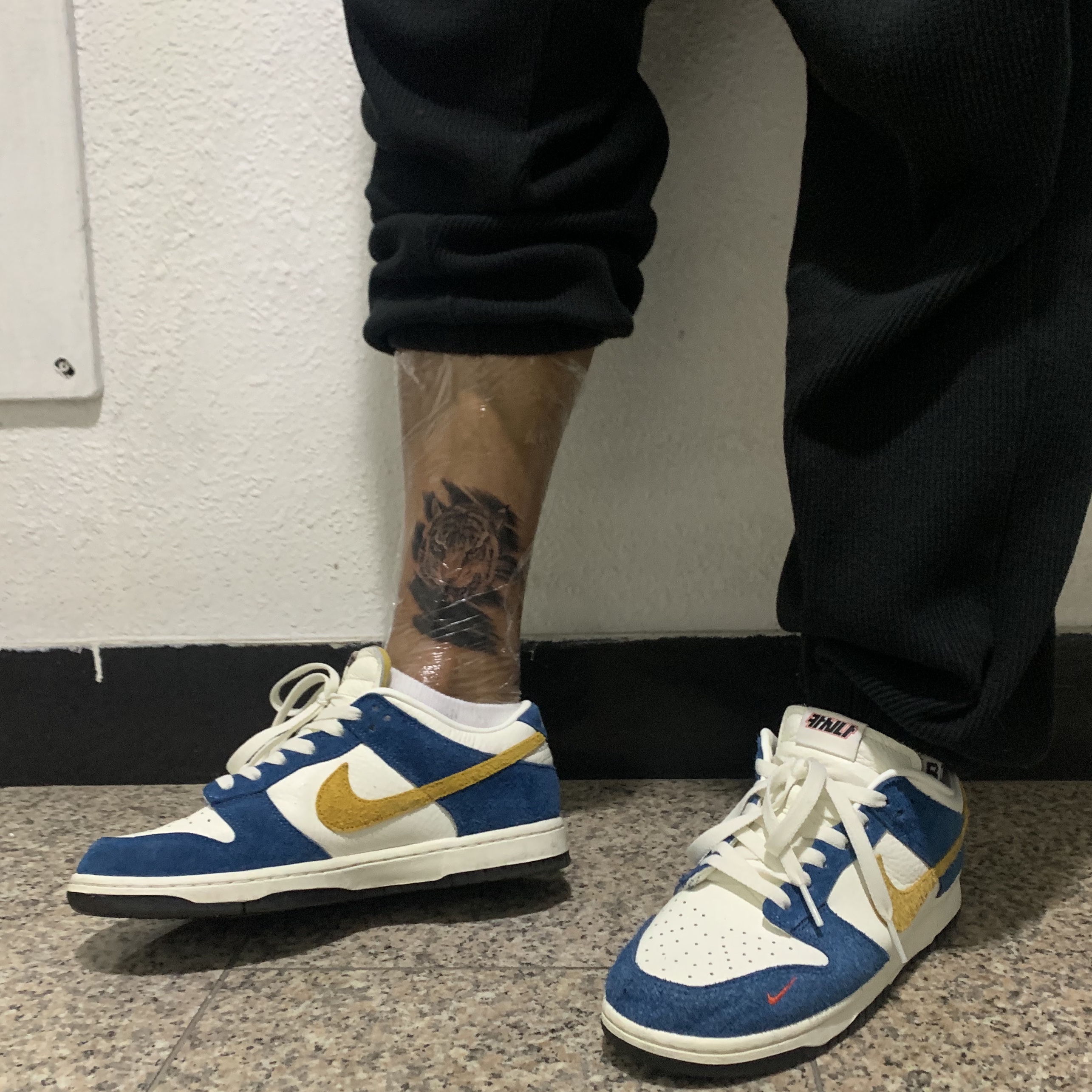 Nike x Kasina Dunk Low 80's Bus 착용 스타일 - 1