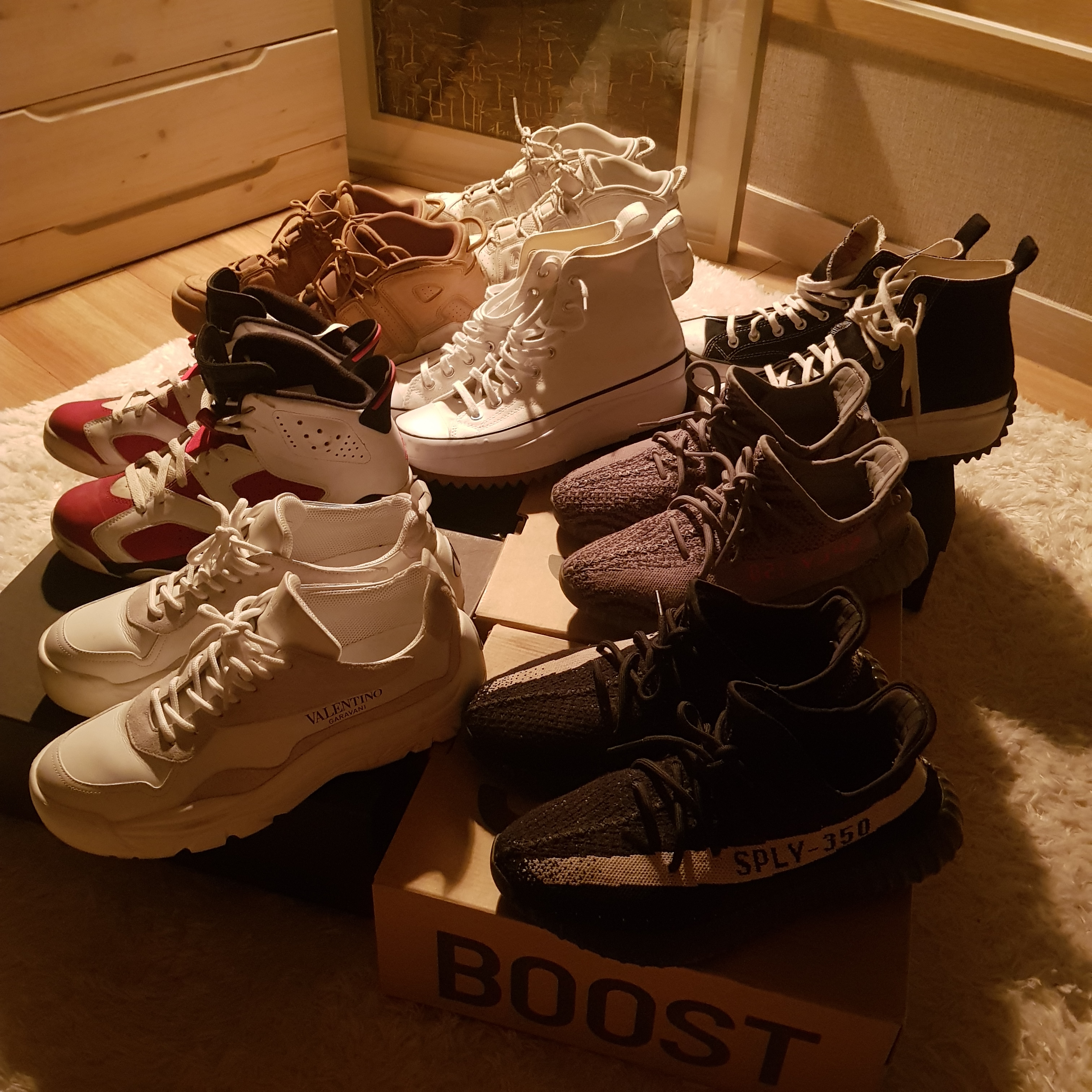 Adidas Yeezy Boost 350 V2 Beluga 2.0, Adidas Yeezy Boost 350 V2 Core Black White 2016 착용 스타일