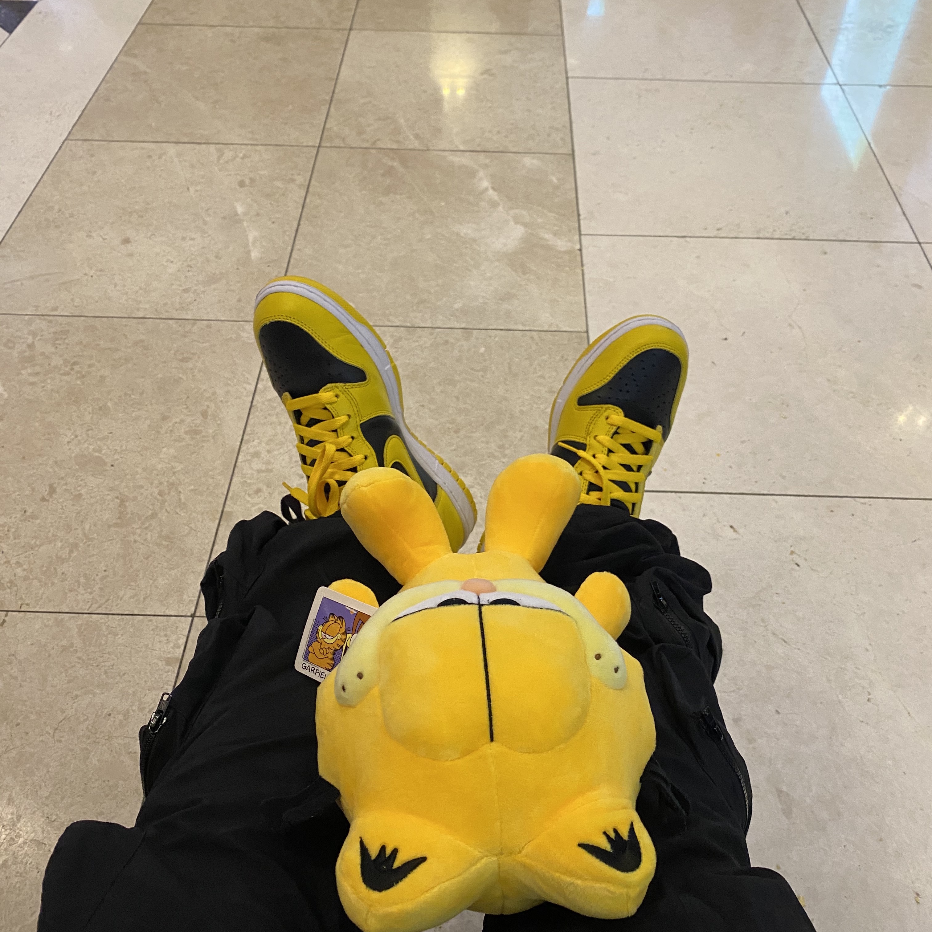 Nike Dunk High SP Varsity Maize 착용 스타일
