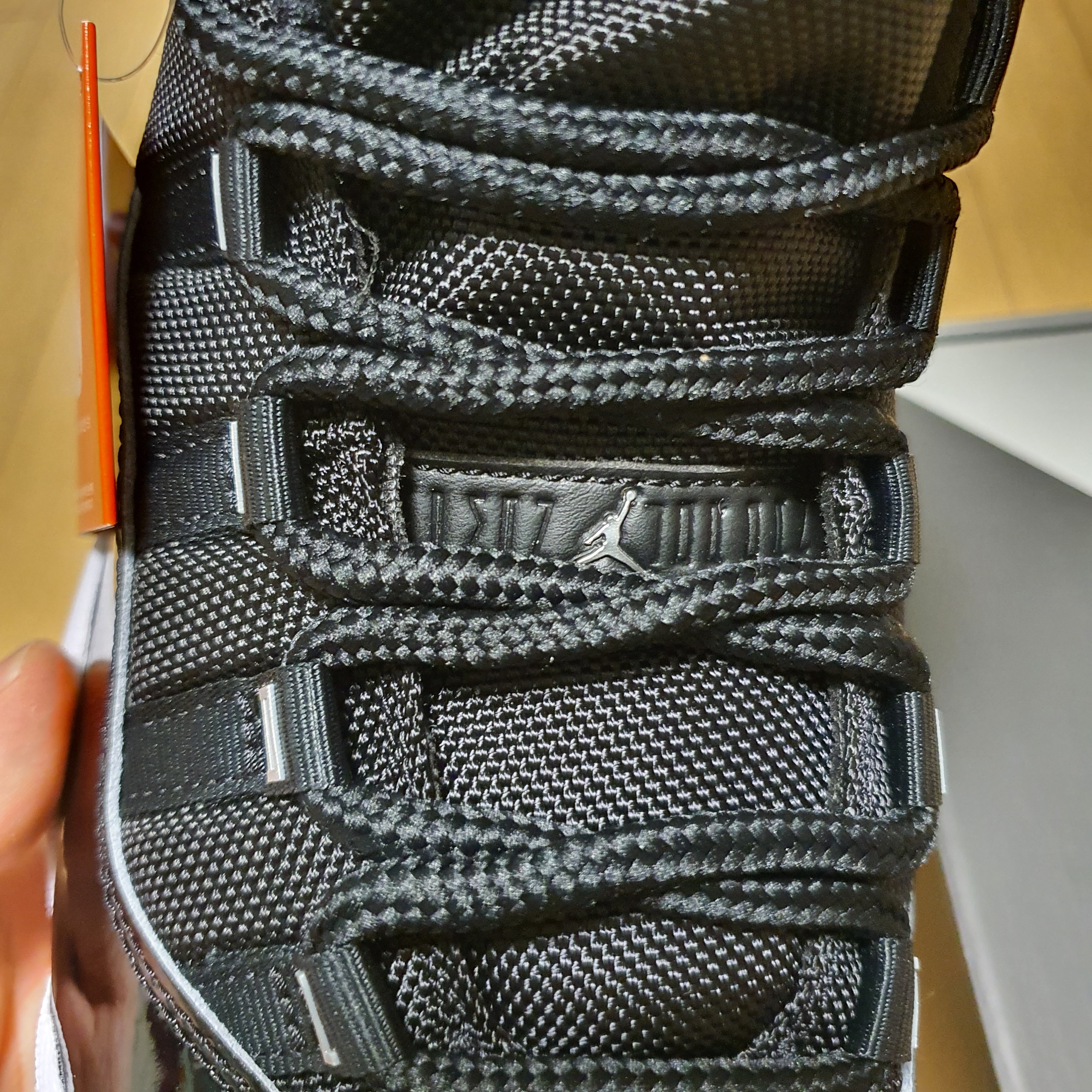 Jordan 11 Retro Jubilee 착용 스타일 - 5