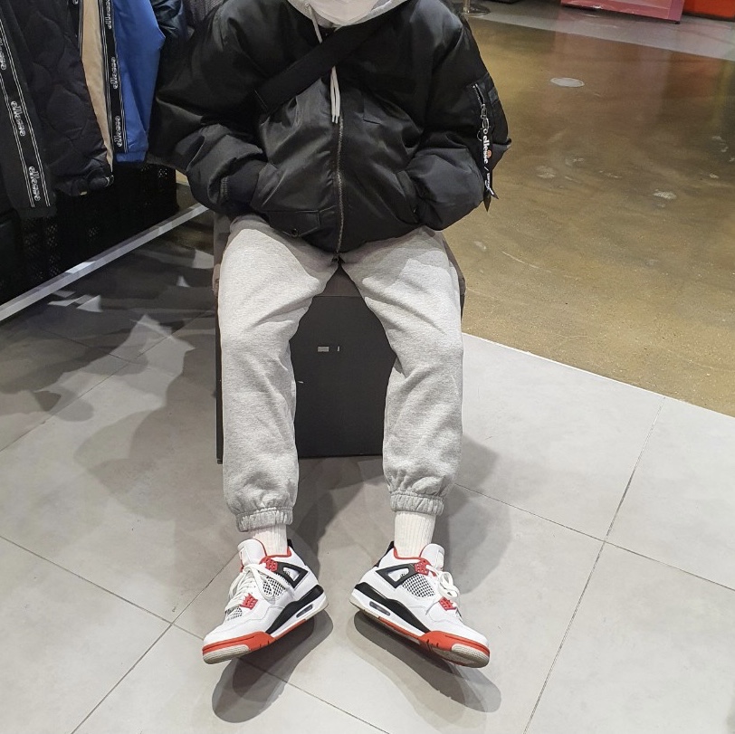 Jordan 4 Retro OG Fire Red 2020 착용 스타일