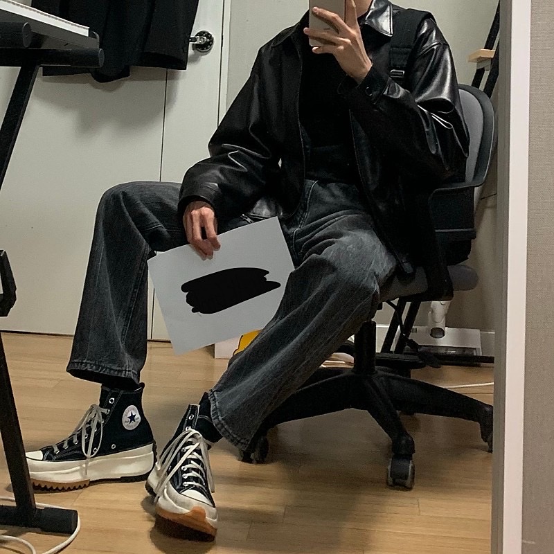 Converse x JW Anderson Run Star Hike Hi Black 착용 스타일