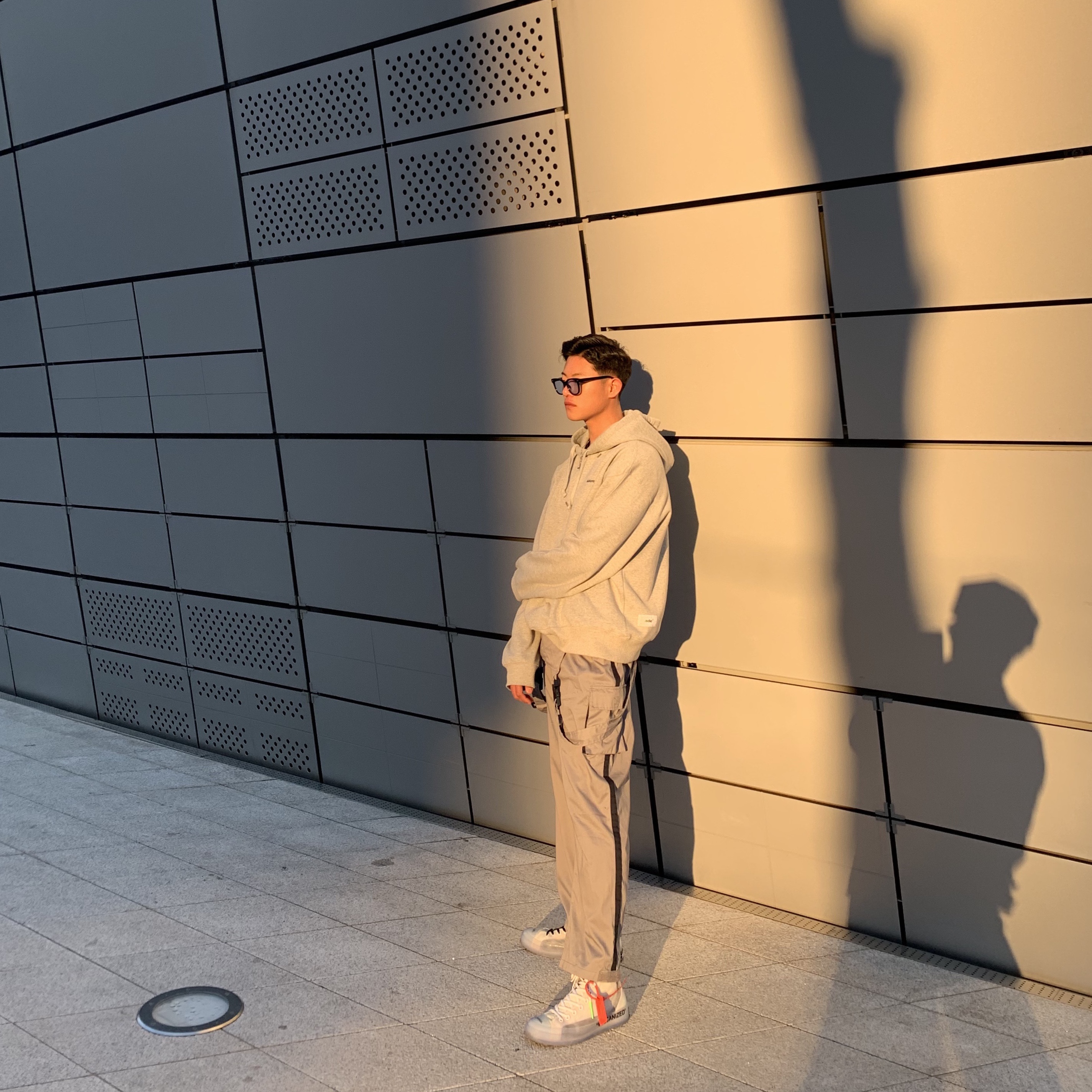 Converse x Off-White Chuck 70 High The Ten 착용 스타일 - 1