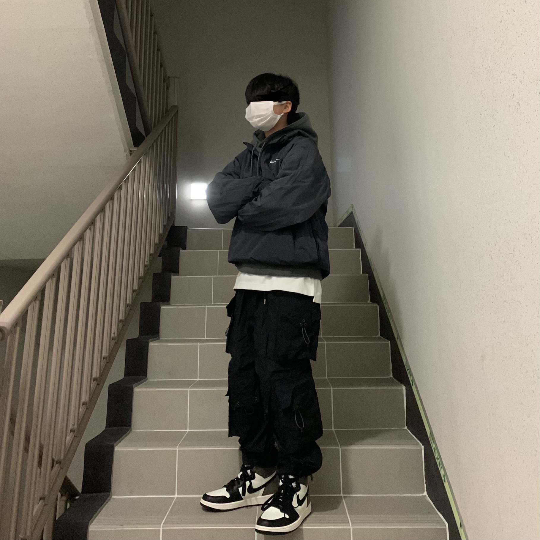 Jordan 1 Retro High OG Black Mocha, Nike x Stussy Windrunner Jacket Off Noir 착용 스타일