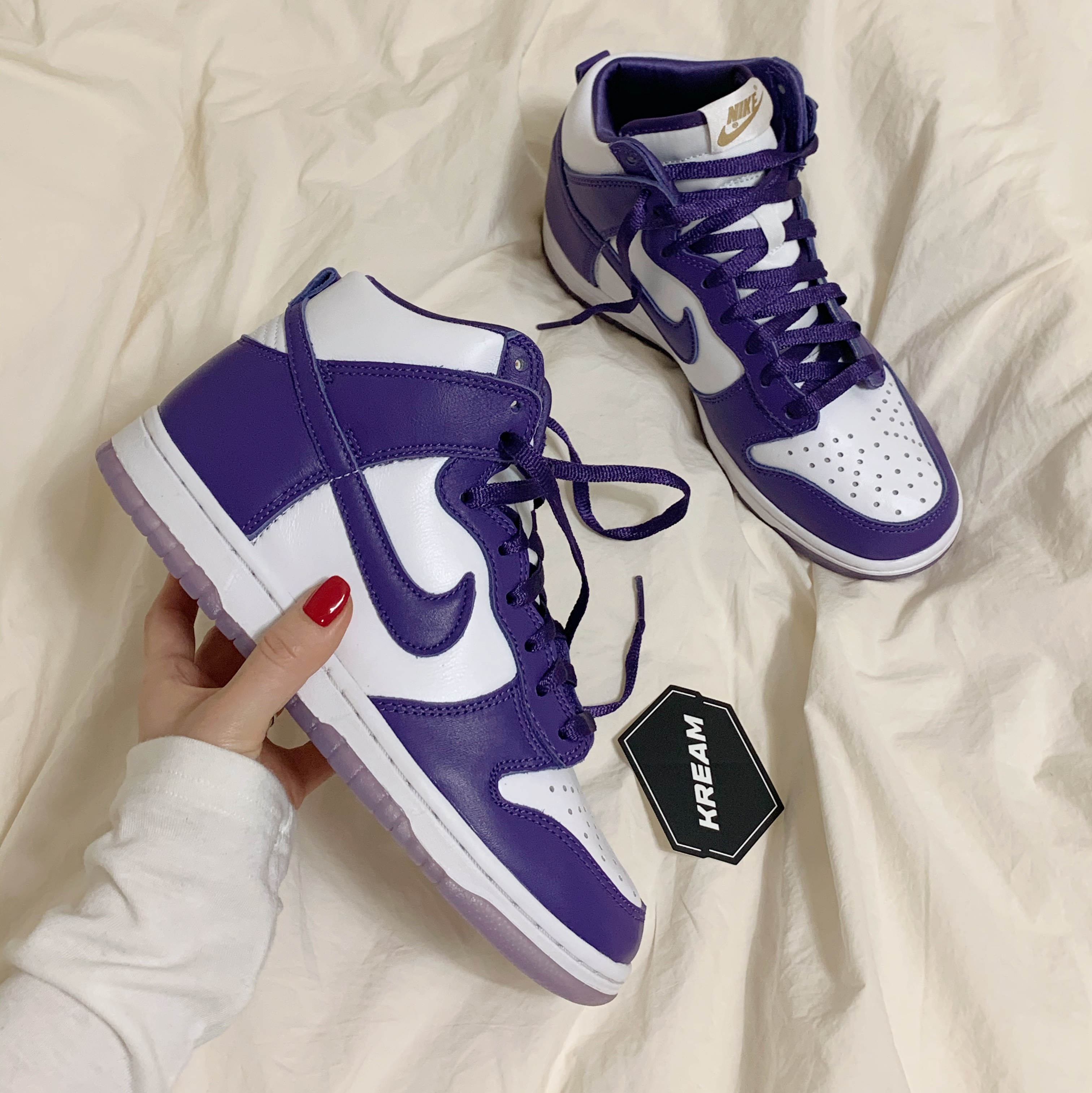 (W) Nike Dunk High SP Varsity Purple 착용 스타일
