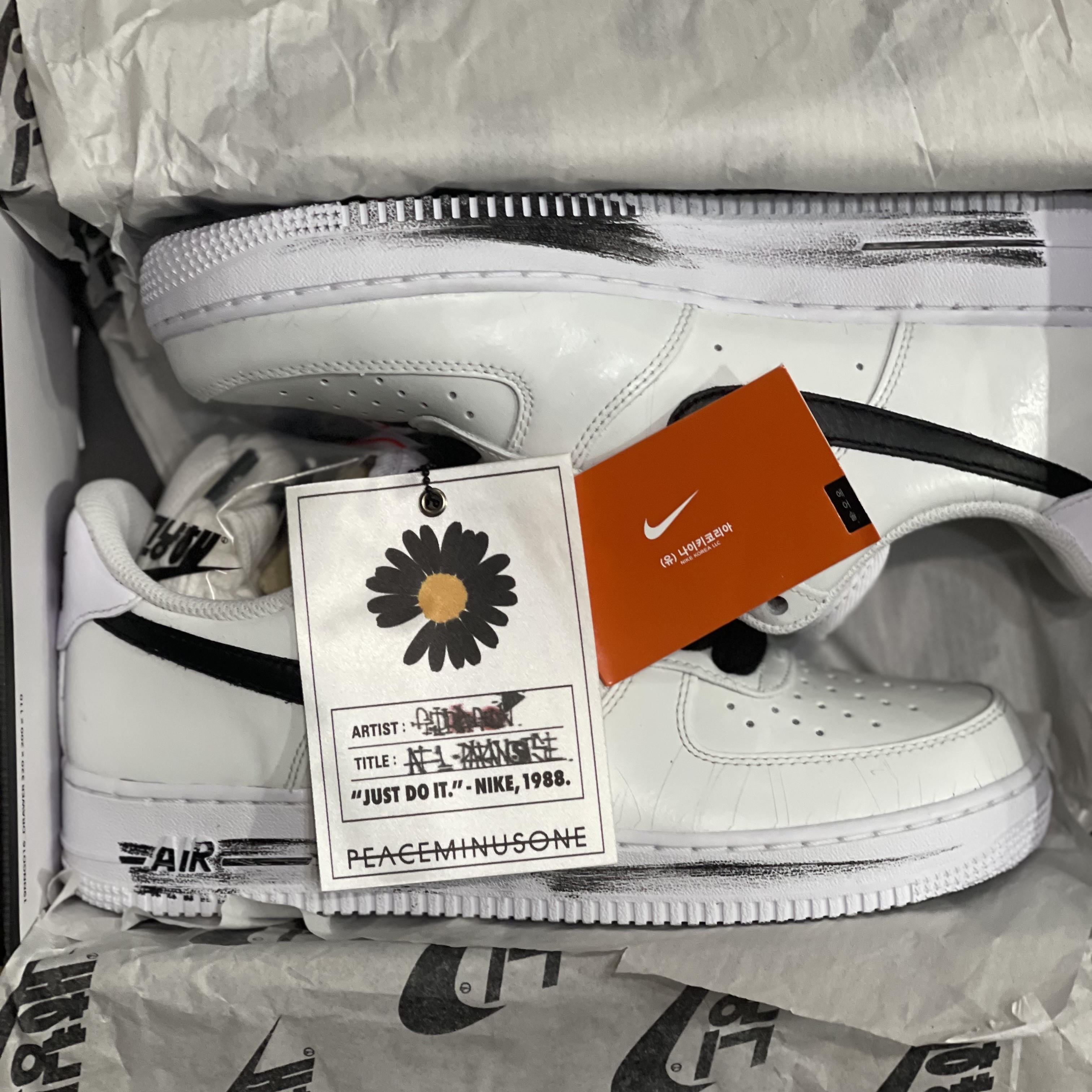 Nike x Peaceminusone Air Force 1 Low Para-Noise 2.0 착용 스타일