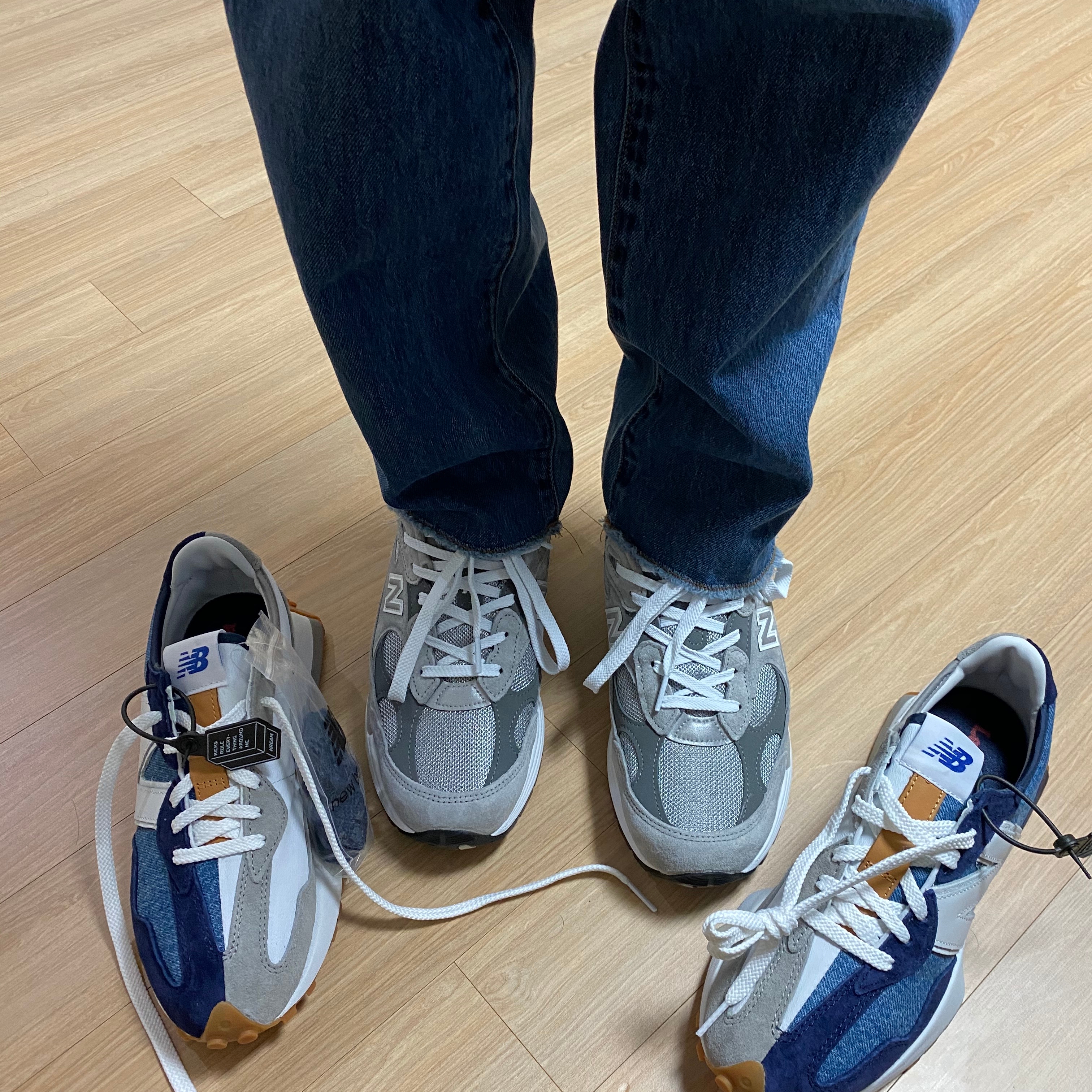 New Balance 992 Made in USA Grey - D Standard, New Balance x Levi's 327 Navy (Levi's Tag) 착용 스타일 - 3