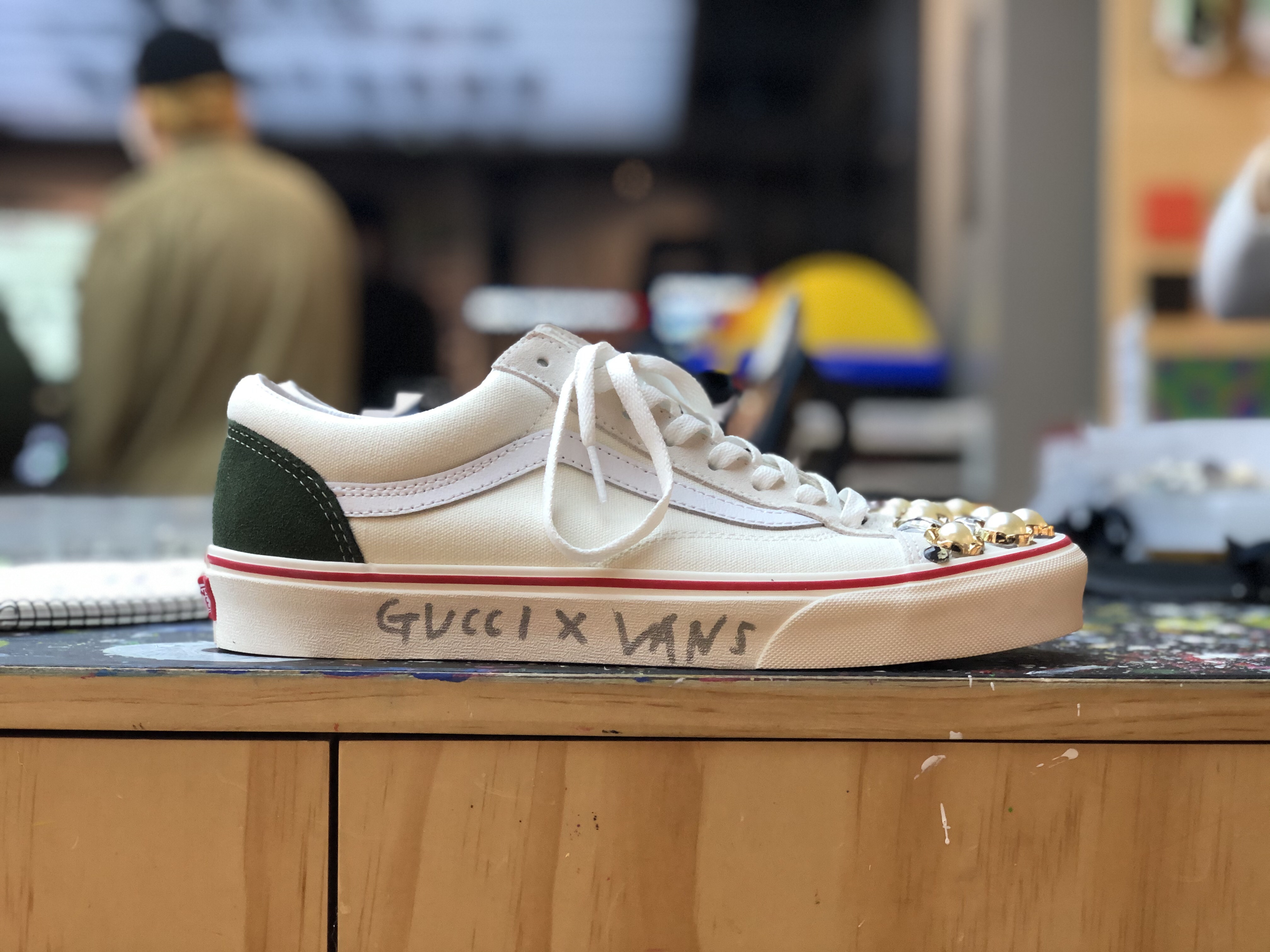 Vans Vault OG Old Skool LX Black 착용 스타일 - 1