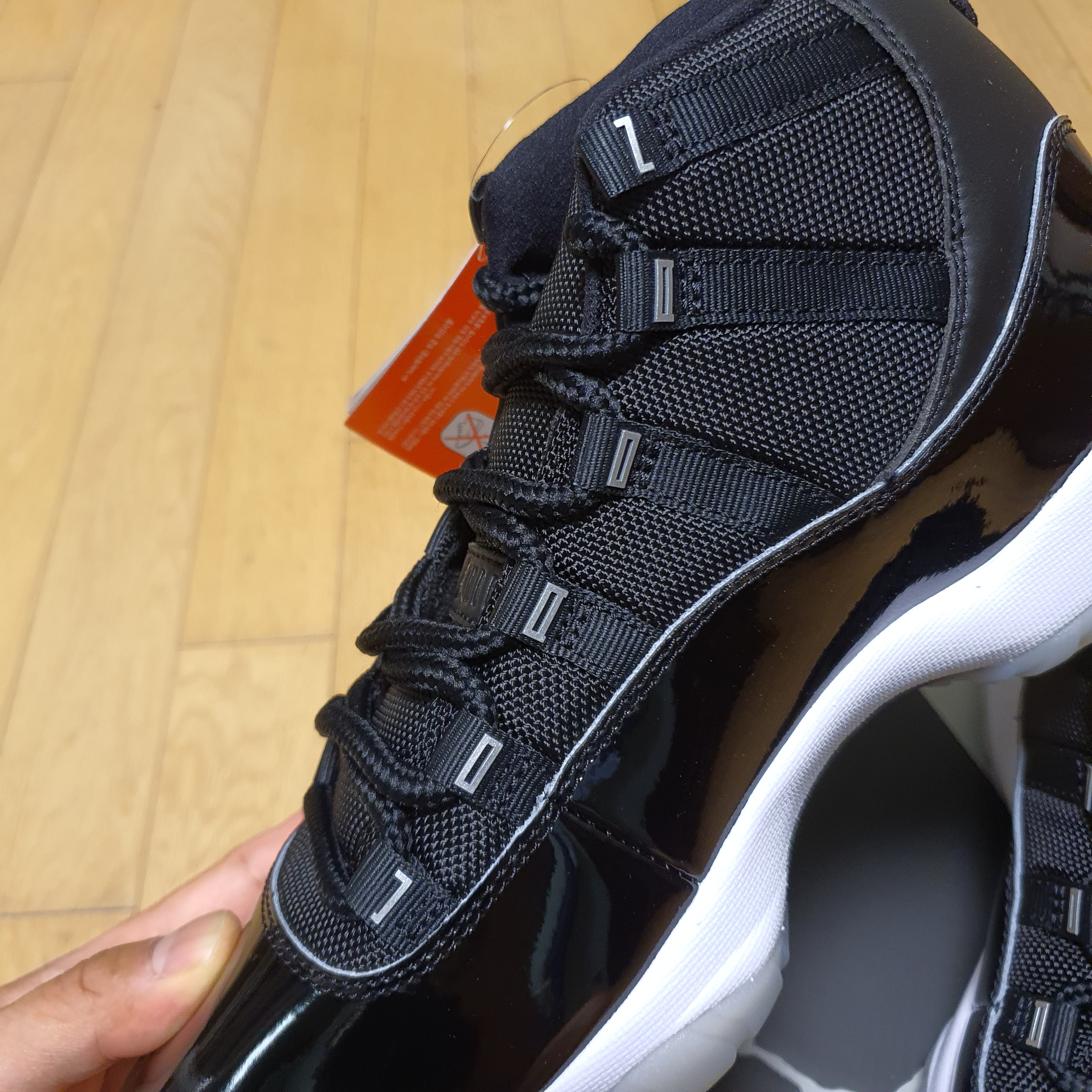 Jordan 11 Retro Jubilee 착용 스타일 - 2
