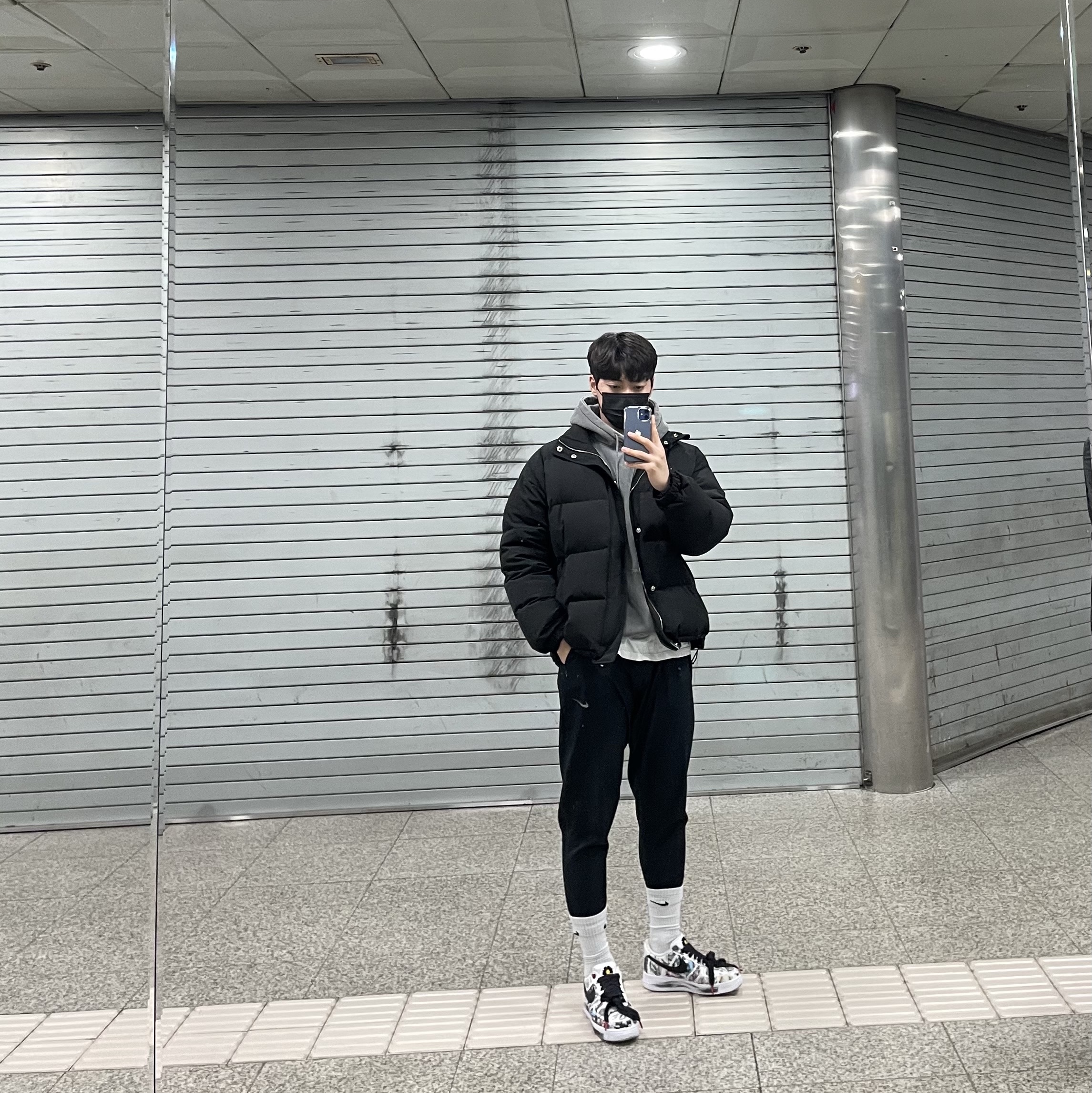 Nike x Peaceminusone Air Force 1 Low Para-Noise 2.0 착용 스타일