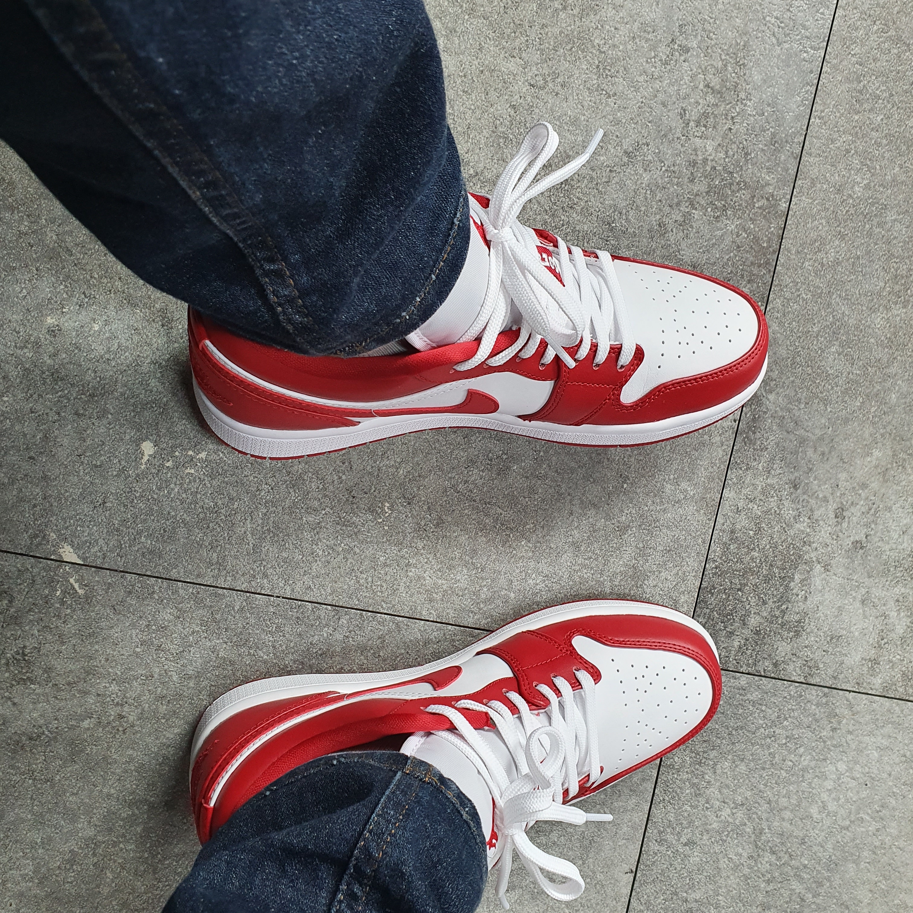 Jordan 1 Low Gym Red White 착용 스타일