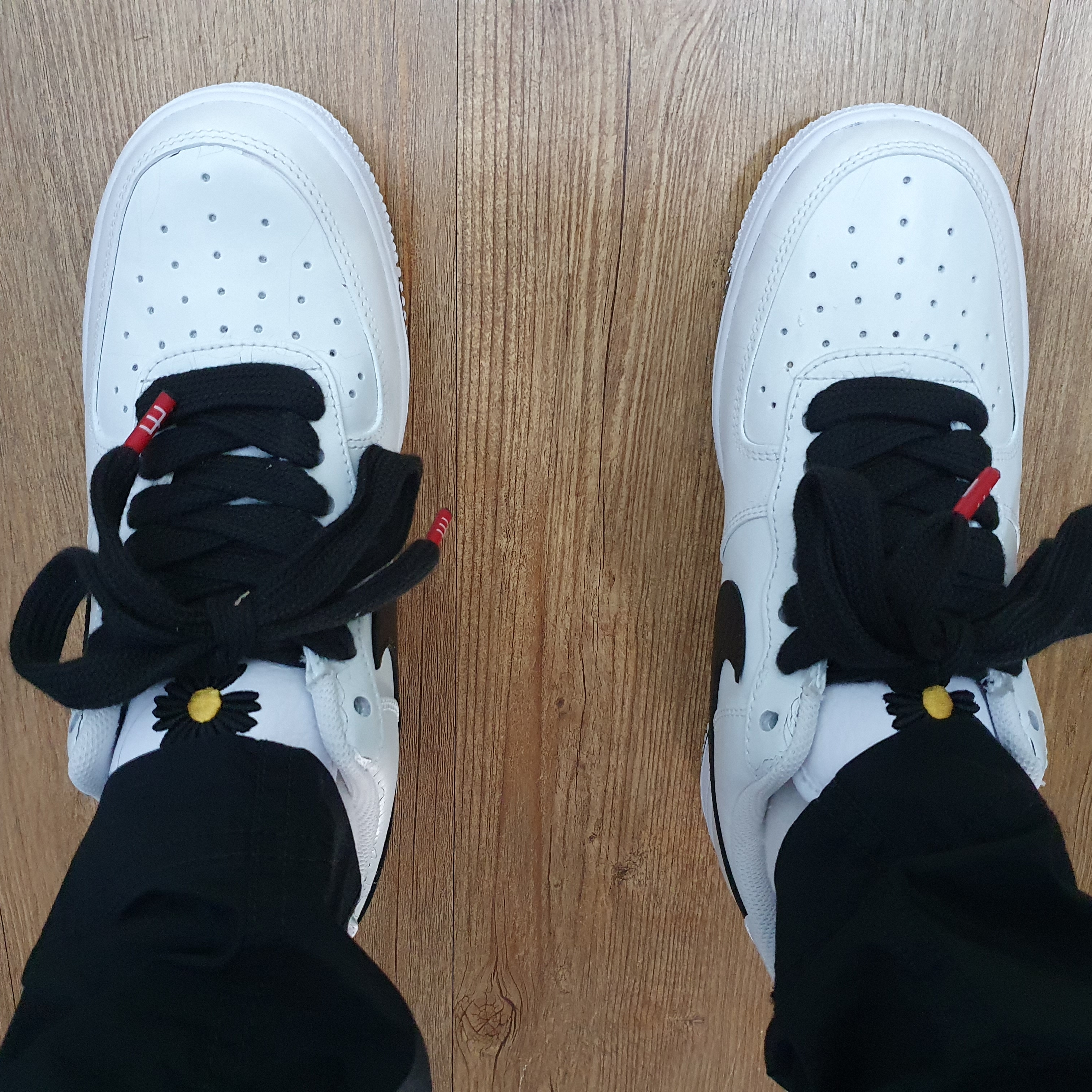 Nike x Peaceminusone Air Force 1 Low Para-Noise 2.0 착용 스타일