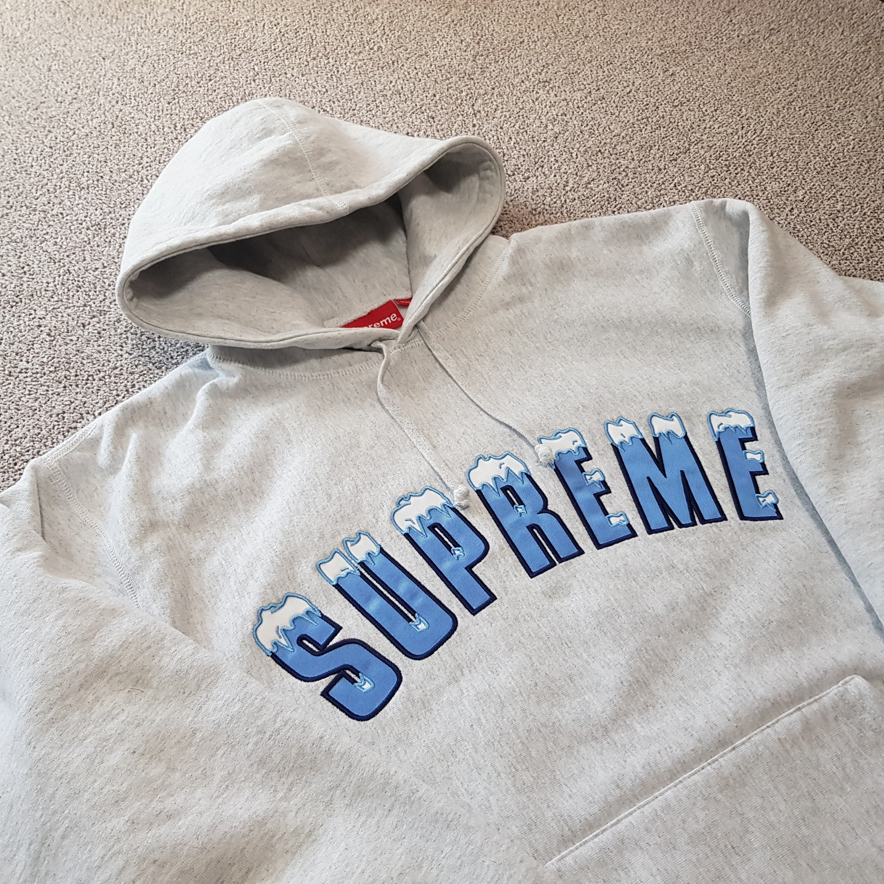 Supreme Icy Arc Hooded Sweatshirt Ash Grey - 20FW 착용 스타일