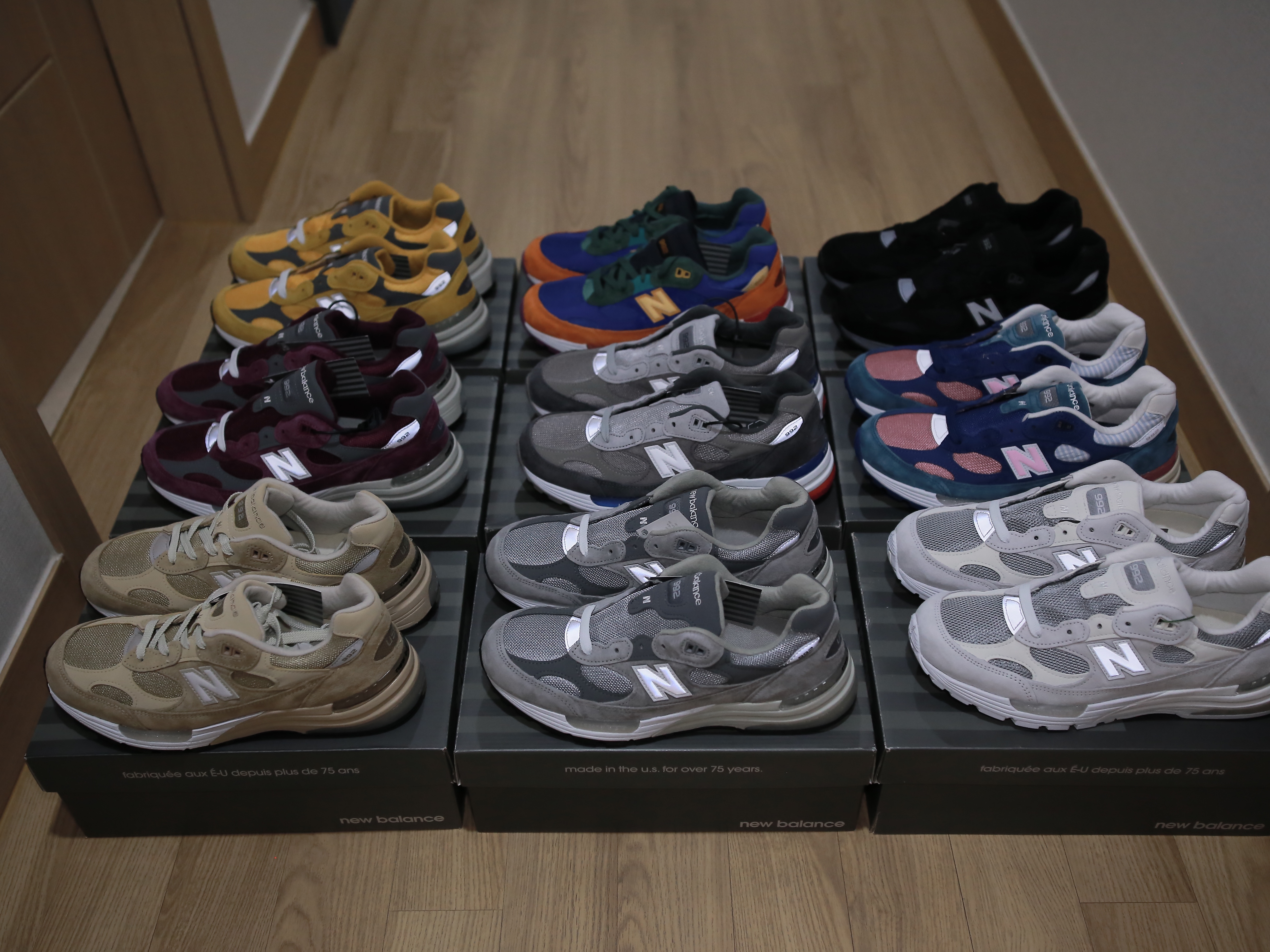 New Balance 992 Made in USA Grey - D Standard, New Balance 992 Made in USA Black 착용 스타일 - 1