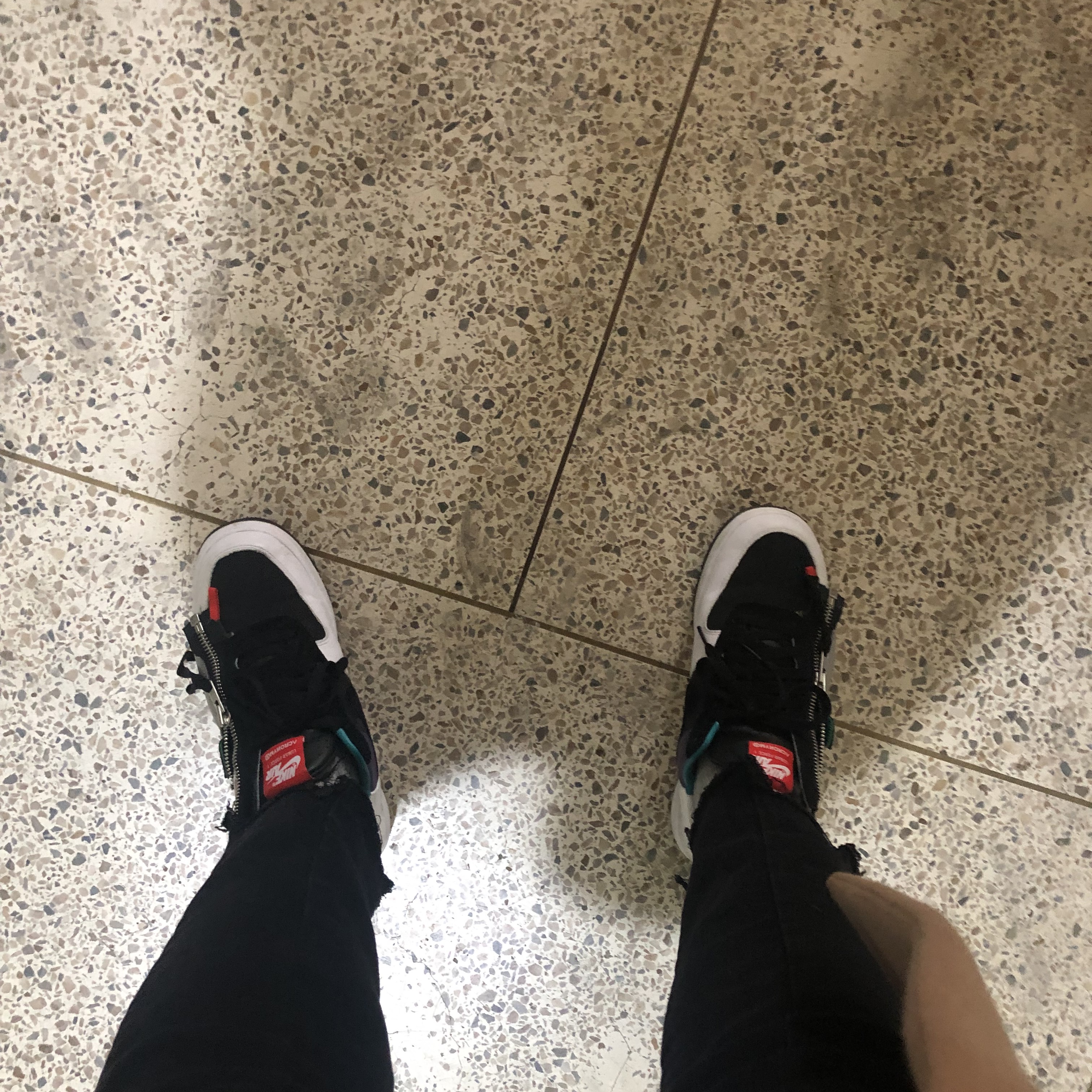Nike x Acronym Air VaporMax Moc 2 Light Bone, Nike x Acronym Lunar Force 1 SP Zip Turbo Green 착용 스타일 - 2