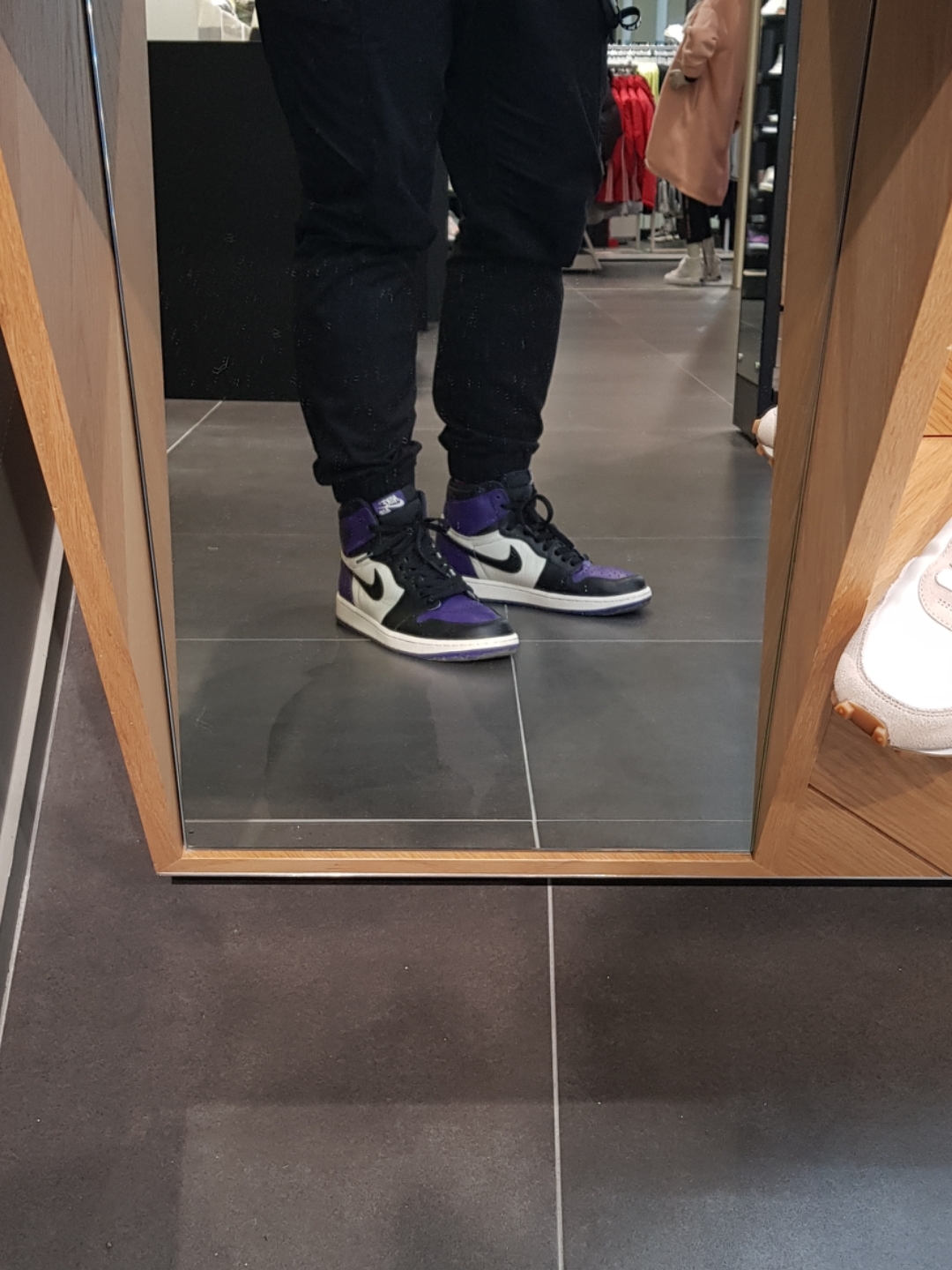 Jordan 1 Retro High Court Purple 착용 스타일